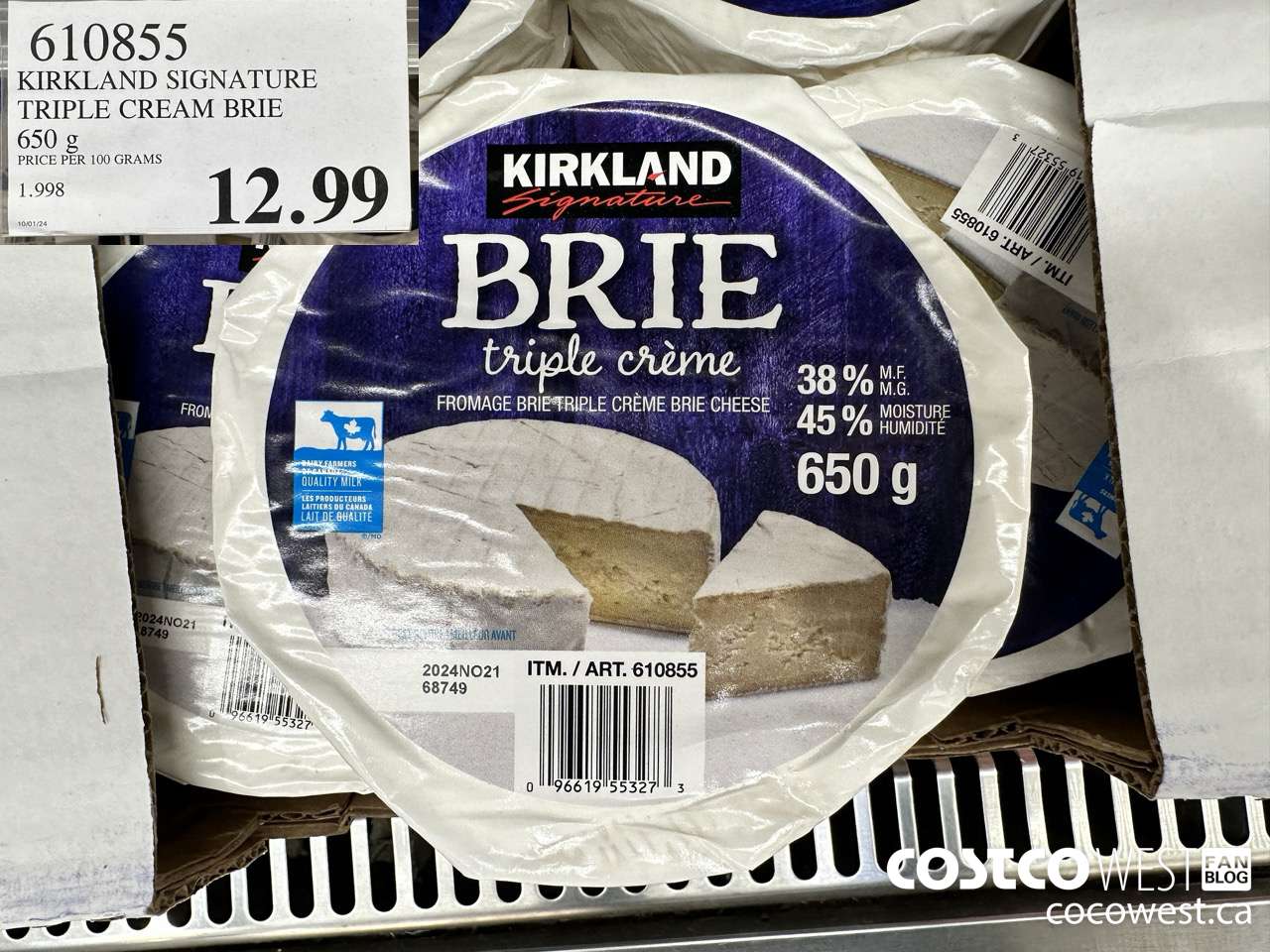 610855 KIRKLAND SIGNATURE TRIPLE CREAM BRIE 650 g $12.99