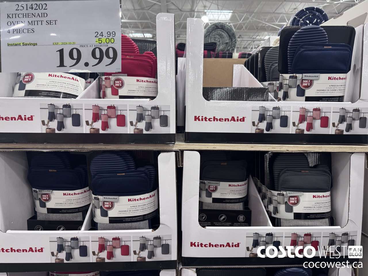 2514202 KITCHENAID OVEN MITT SET 4 PIECES ($5.00 INSTANT SAVINGS EXPIRES ON 2024-10-20) $19.99