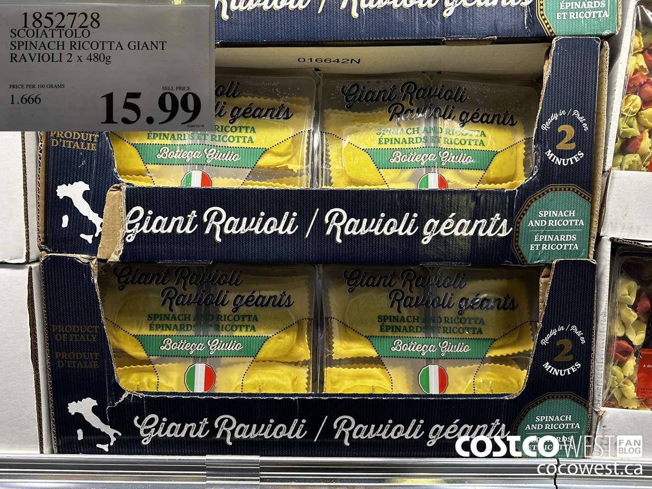 1852728 SCOIATTOLO SPINACH RICOTTA GIANT RAVIOLI 2 X 480G $15.99