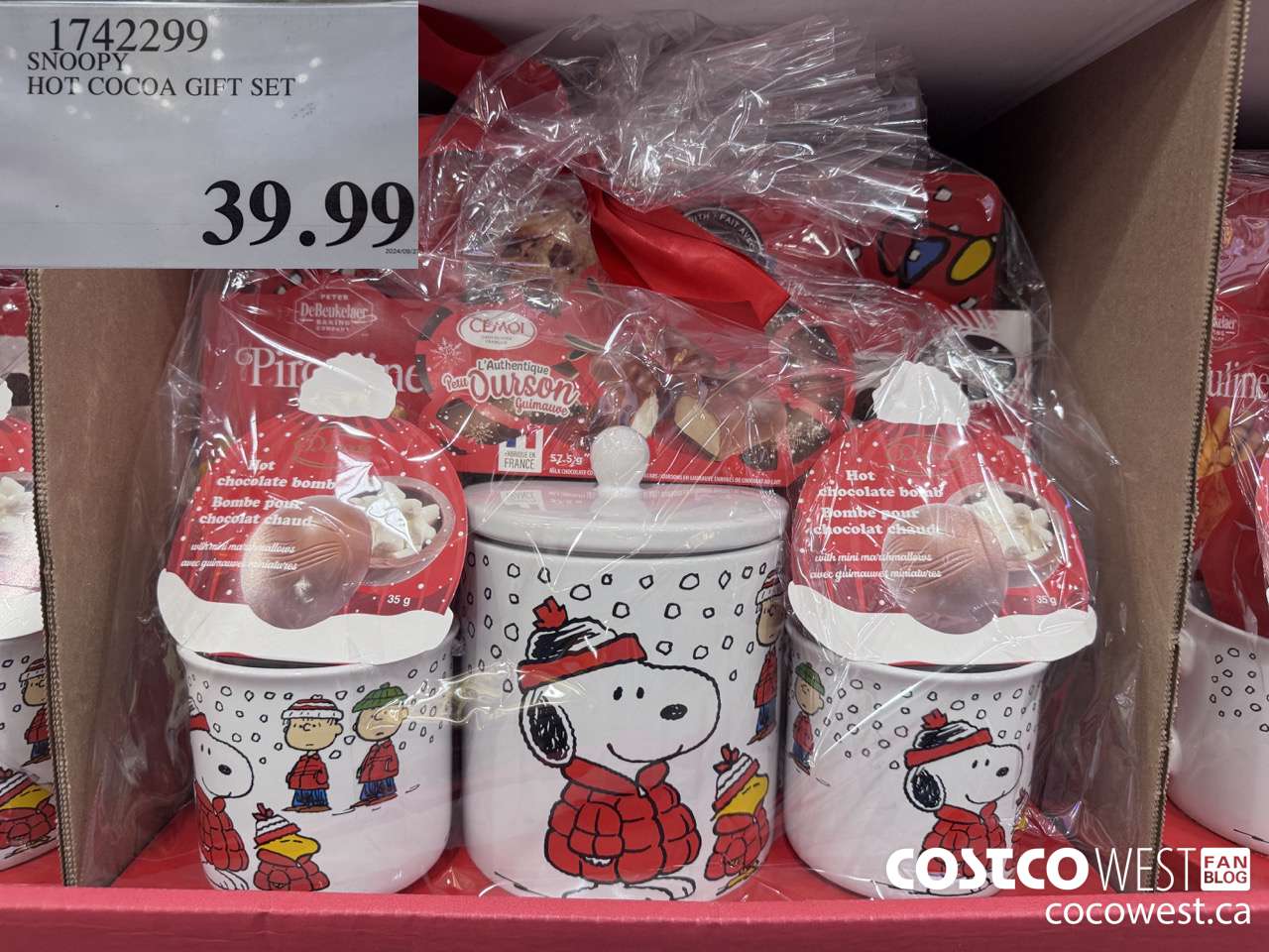 1742299 SNOOPY HOT COCOA GIFT SET $39.99