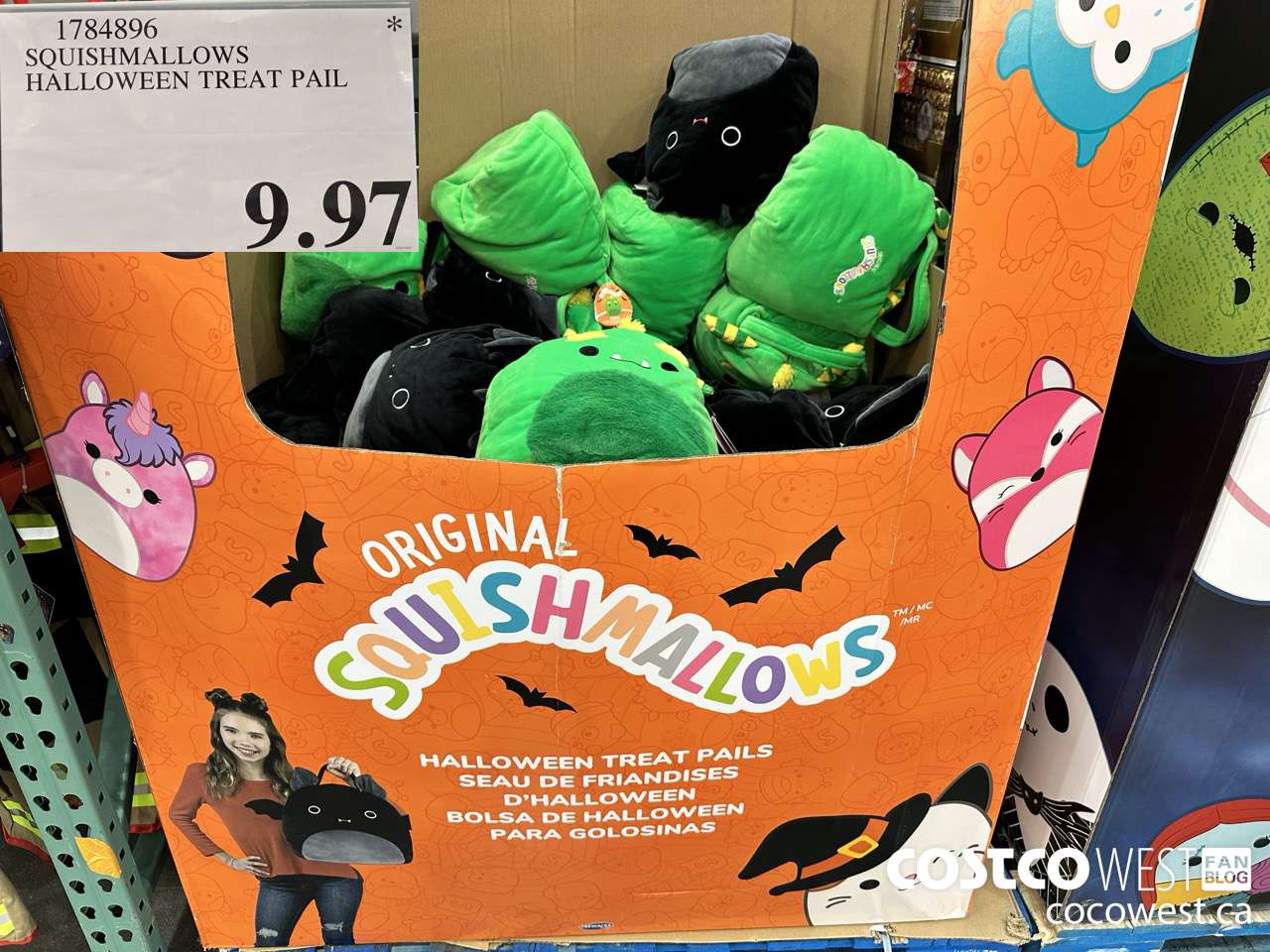 1784896 SQUISHMALLOWS HALLOWEEN TREAT PAIL $9.97