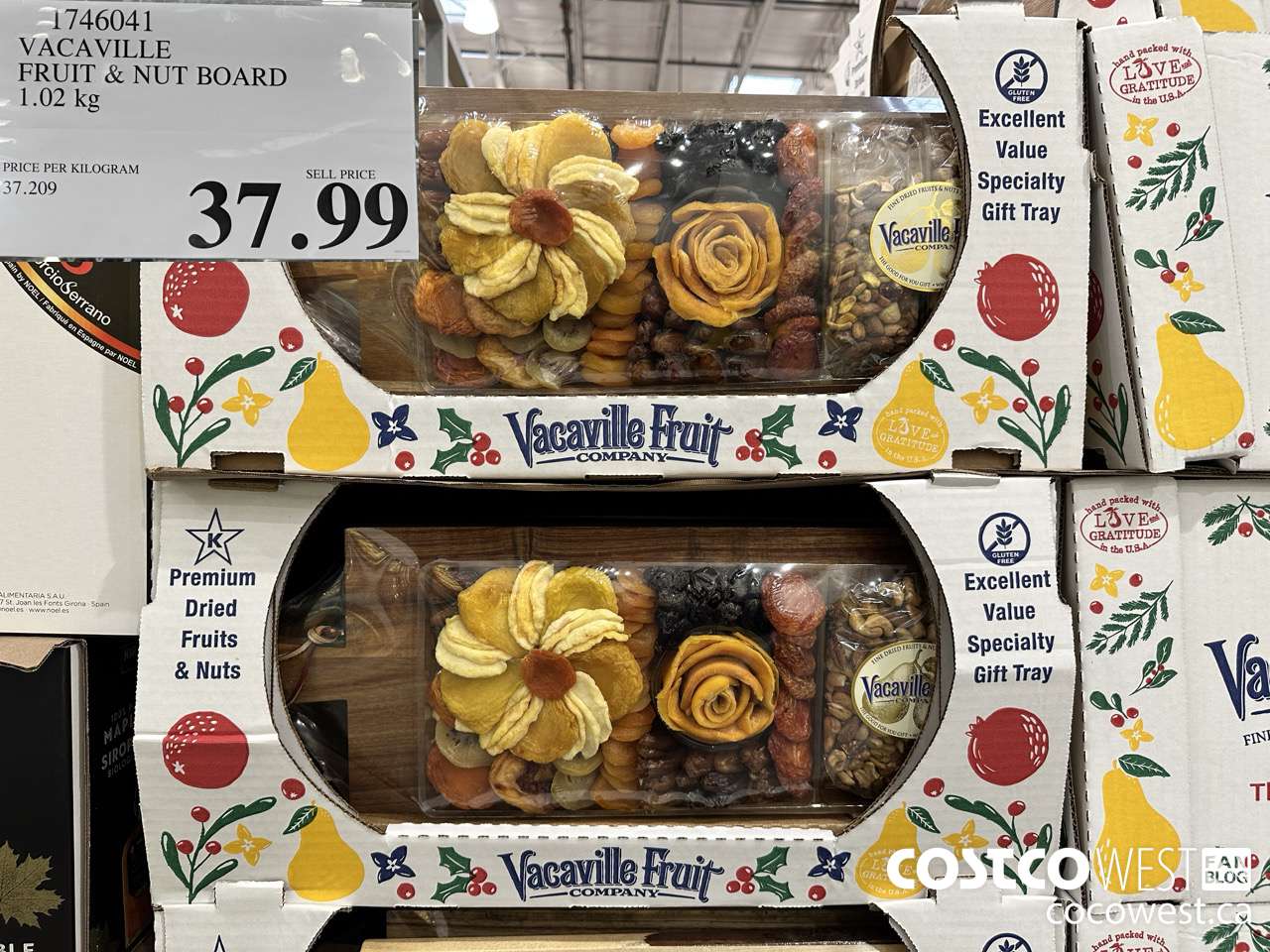 1746041 VACAVILLE FRUIT & NUT BOARD 1.02KG $37.99