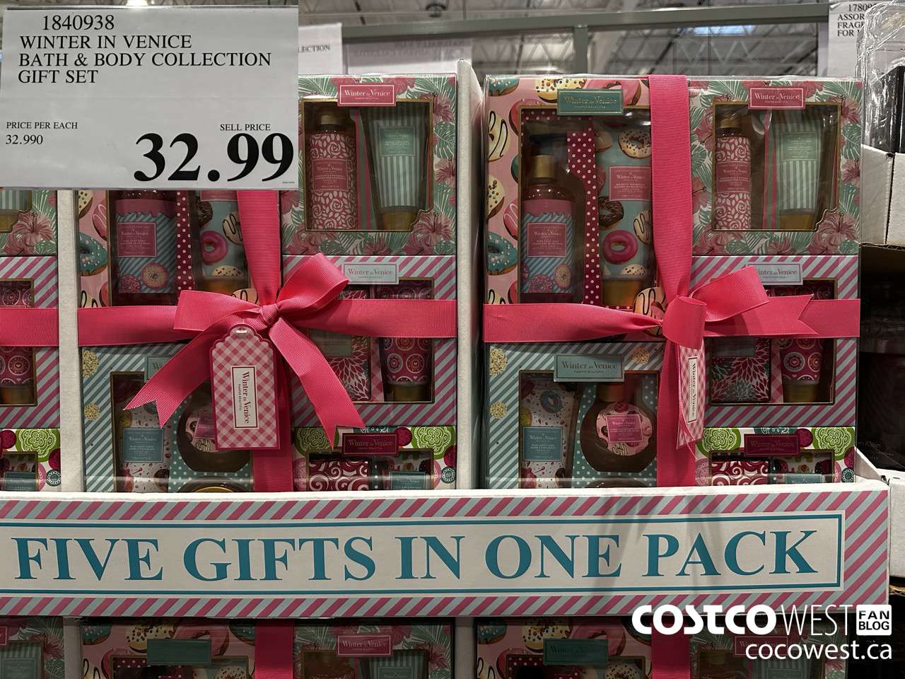 1840938 WINTER IN VENICE BATH & BODY COLLECTION GIFT SET $32.99