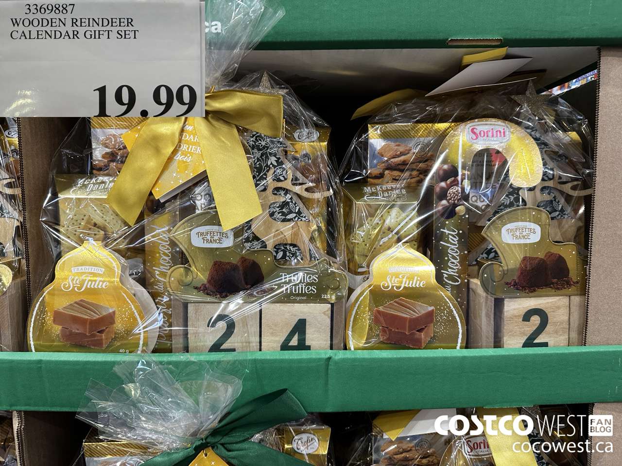 3369887 WOODEN REINDEER CALENDAR GIFT SET $19.99