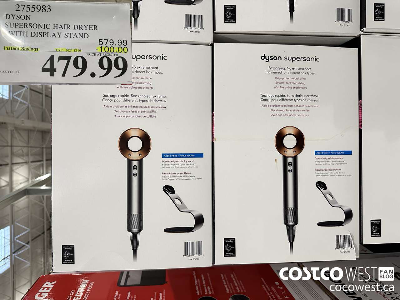 2755983 DYSON SUPERSONIC HAIR DRYER WITH DISPLAY STAND ($100.00 INSTANT SAVINGS EXPIRES ON 2024-12-05) $479.99