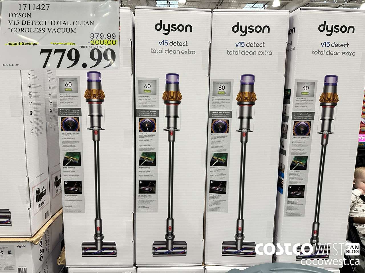 1711427 DYSON V15 DETECT TOTAL CLEAN EXTRA STICK VACUUM ($200.00 INSTANT SAVINGS EXPIRES ON 2024-12-05) $779.99
