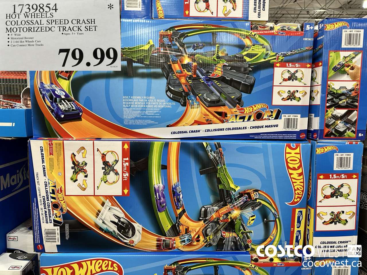 1739854 HOT WHEELS COLOSSAL SPEED CRASH MOTORIZEDC TRACK SET $79.99