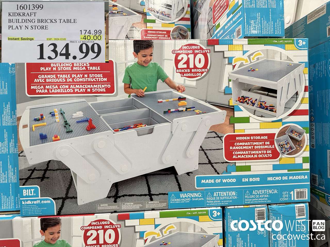 1601399 KIDKRAFT BUILDING BRICKS TABLE PLAY N STORE ($40.00 INSTANT SAVINGS EXPIRES ON 2024-12-01) $134.99