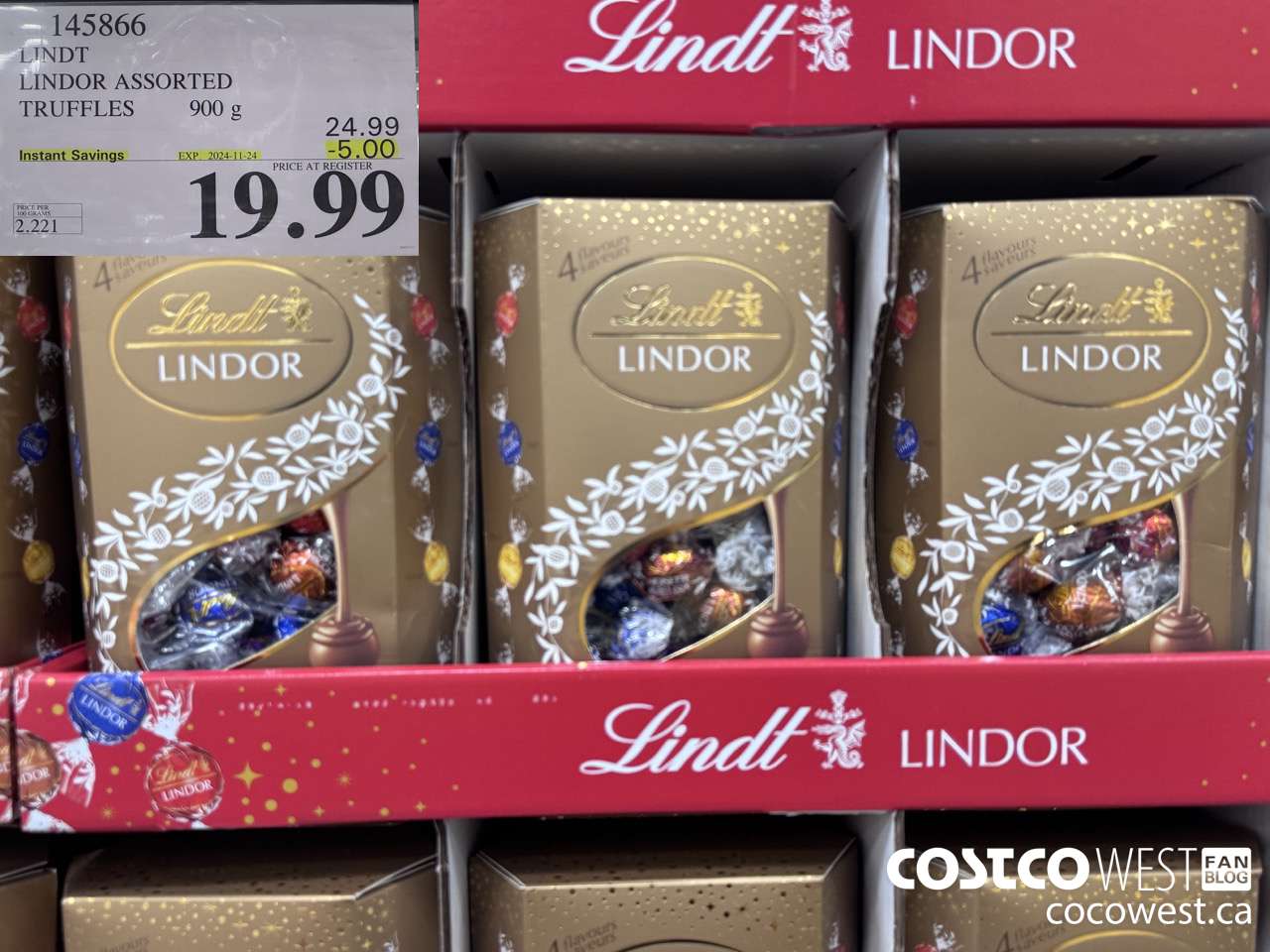 145866 LINDT LINDOR ASSORTED TRUFFLES 900g ($5.00 INSTANT SAVINGS EXPIRES ON 2024-11-24) $19.99