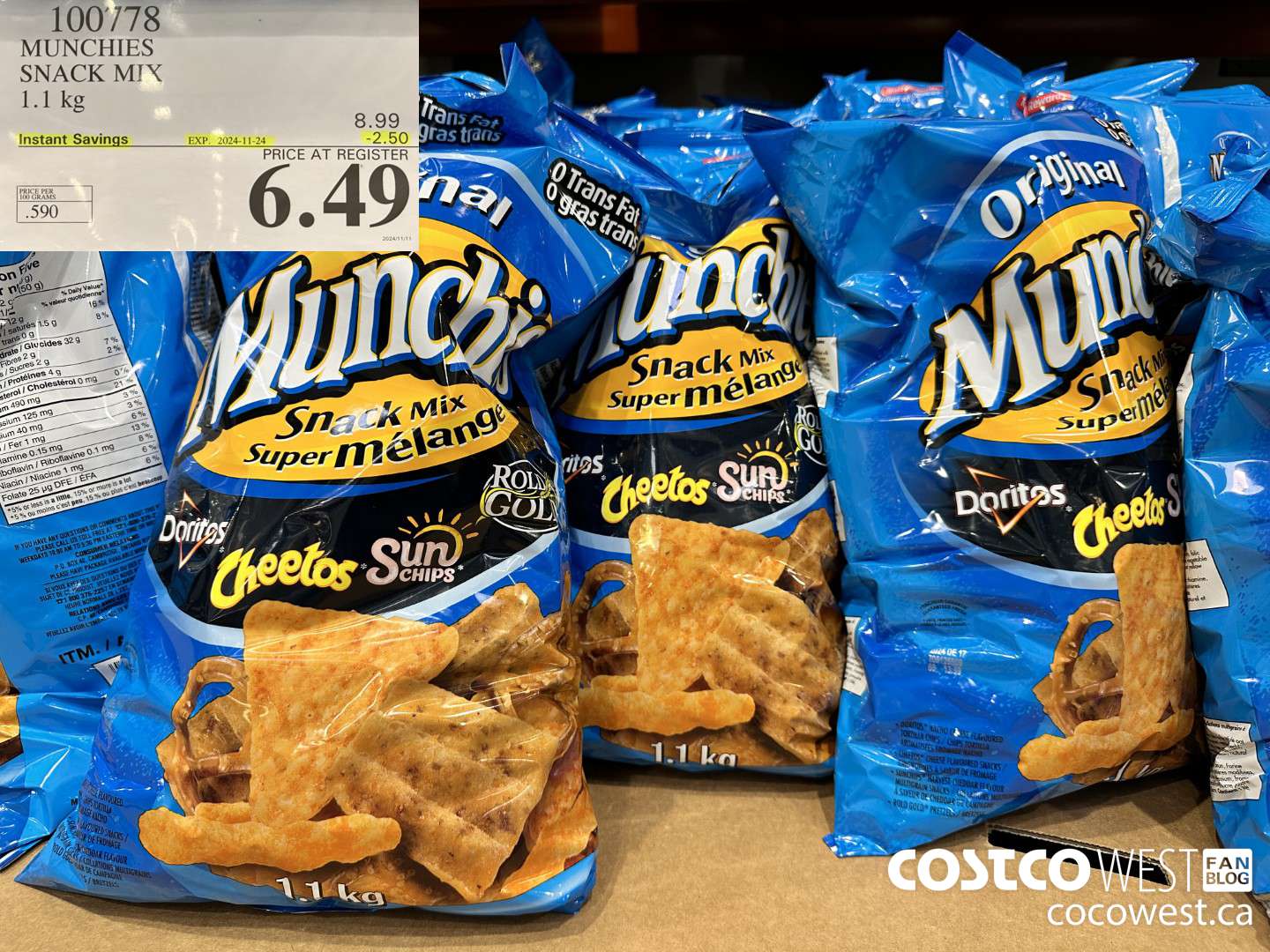 100778 MUNCHIES SNACK MIX 1.1 kg ($2.50 INSTANT SAVINGS EXPIRES ON 2024-11-24) $6.49