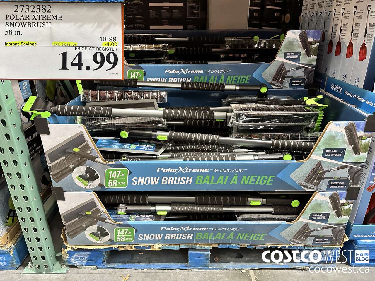2732382 POLAR XTREME SNOWBRUSH 58IN ($4.00 INSTANT SAVINGS EXPIRES ON 2024-11-24) $14.99