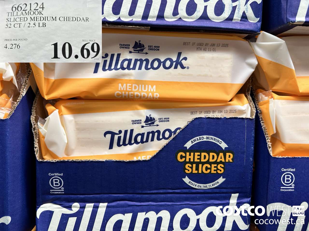 662124 TILLAMOOK SLICED MEDIUM CHEDDAR 52 CT / 2.5 LBS $10.69