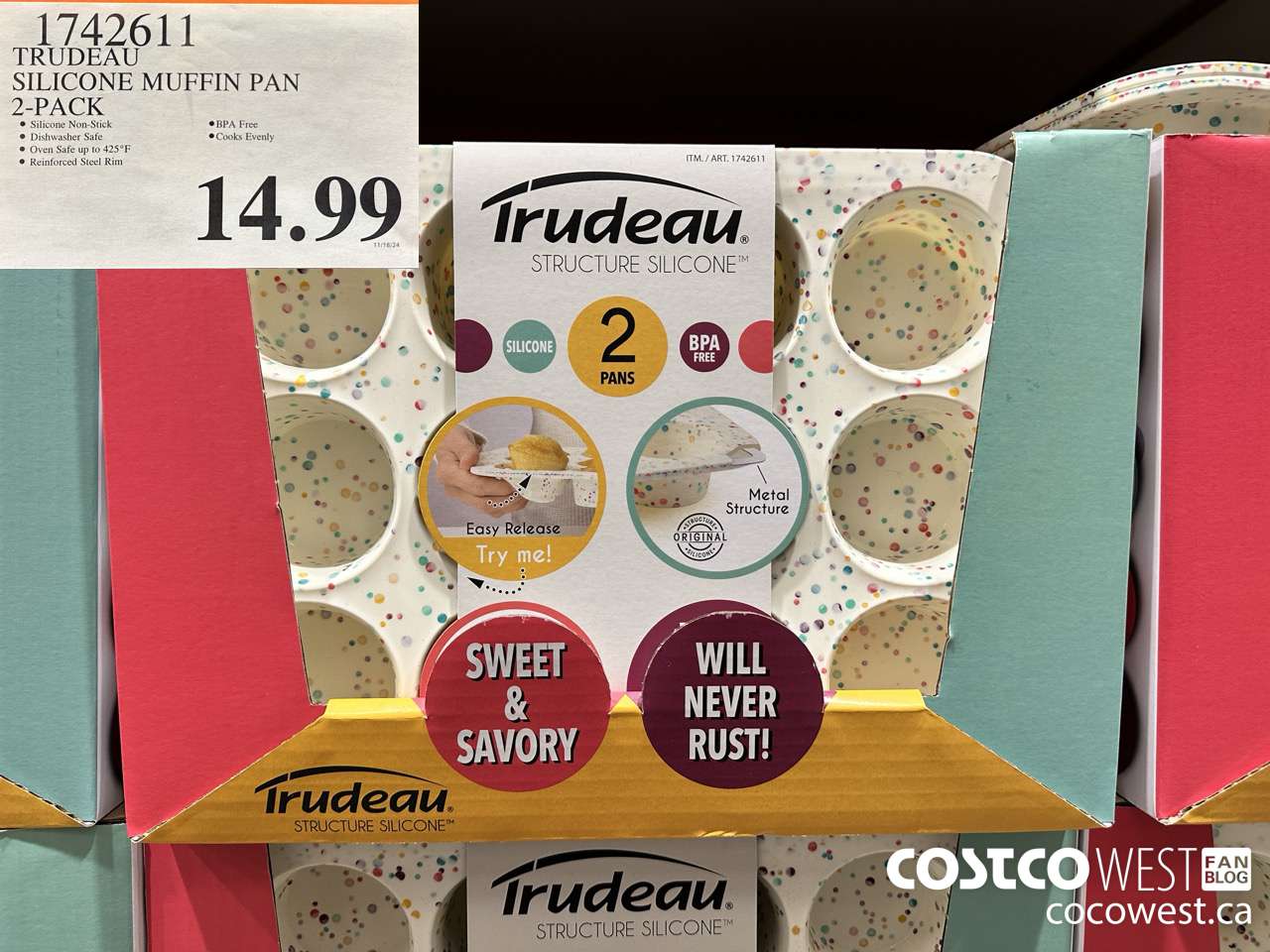 1742611 TRUDEAU SILICONE MUFFIN PAN 2-PACK $14.99