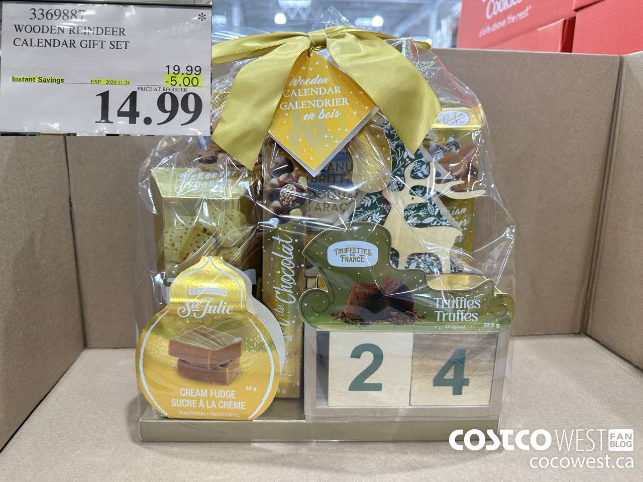 3369887 WOODEN REINDEER CALENDAR GIFT SET ($5.00 INSTANT SAVINGS EXPIRES ON 2024-11-24) $14.99