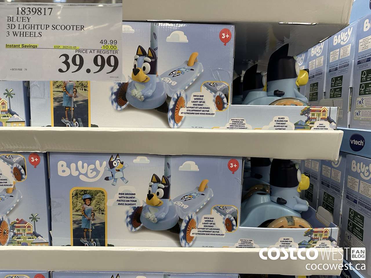 1839817 BLUEY 3D LIGHTUP SCOOTER 3 WHEELS ($10.00 INSTANT SAVINGS EXPIRES ON 2025-01-05) $39.99