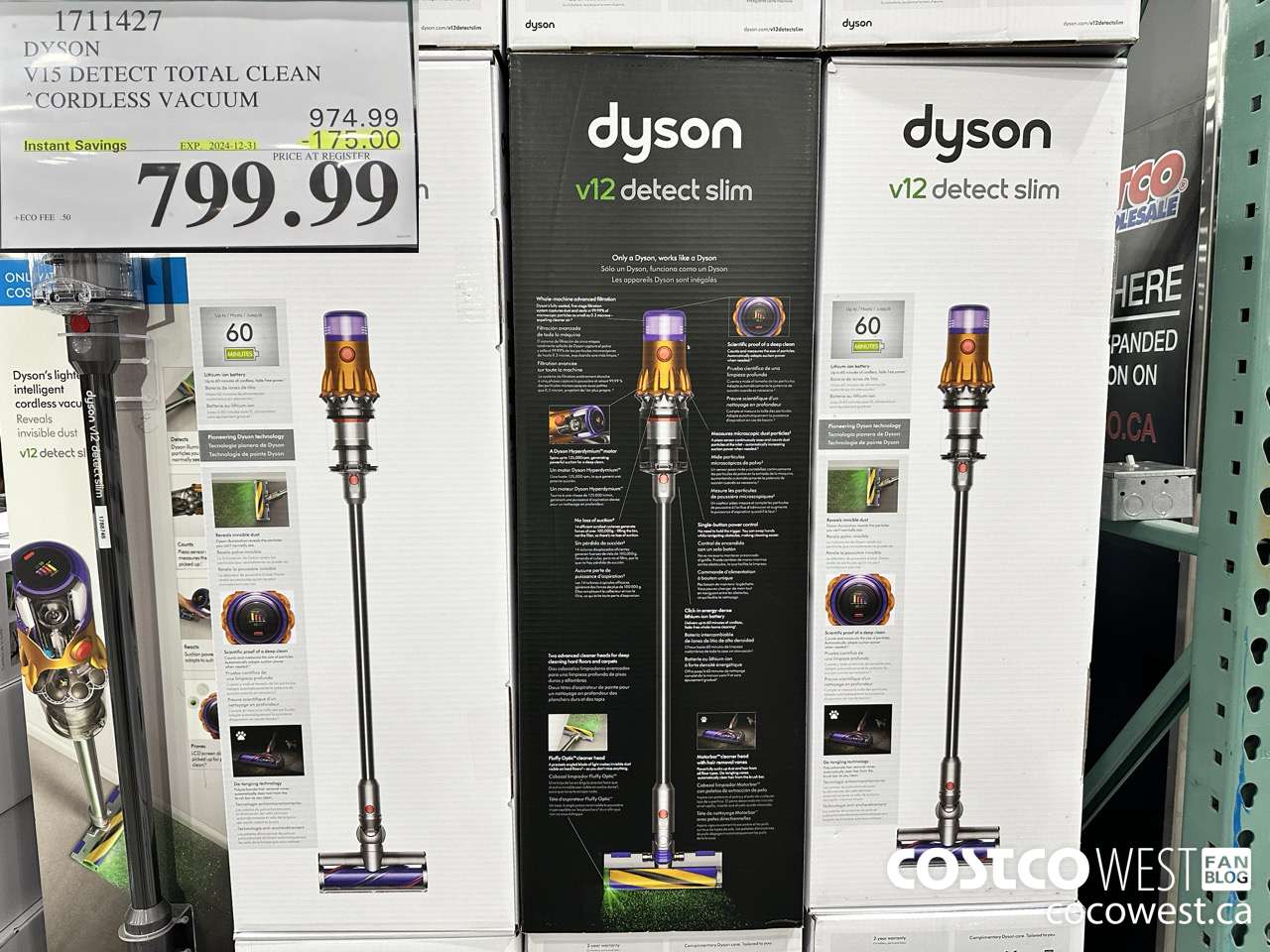 1711427 DYSON V15 DETECT TOTAL CLEAN EXTRA STICK VACUUM ($175.00 INSTANT SAVINGS EXPIRES ON 2024-12-31) $799.99