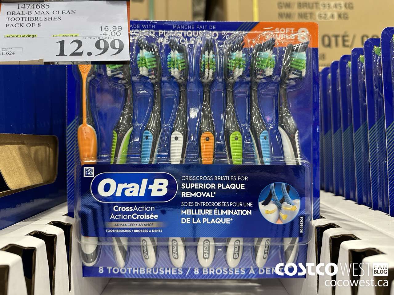 1474685 ORAL-B MAX CLEAN TOOTHBRUSHES PACK OF 8 ($4.00 INSTANT SAVINGS EXPIRES ON 2025-01-26) $12.99