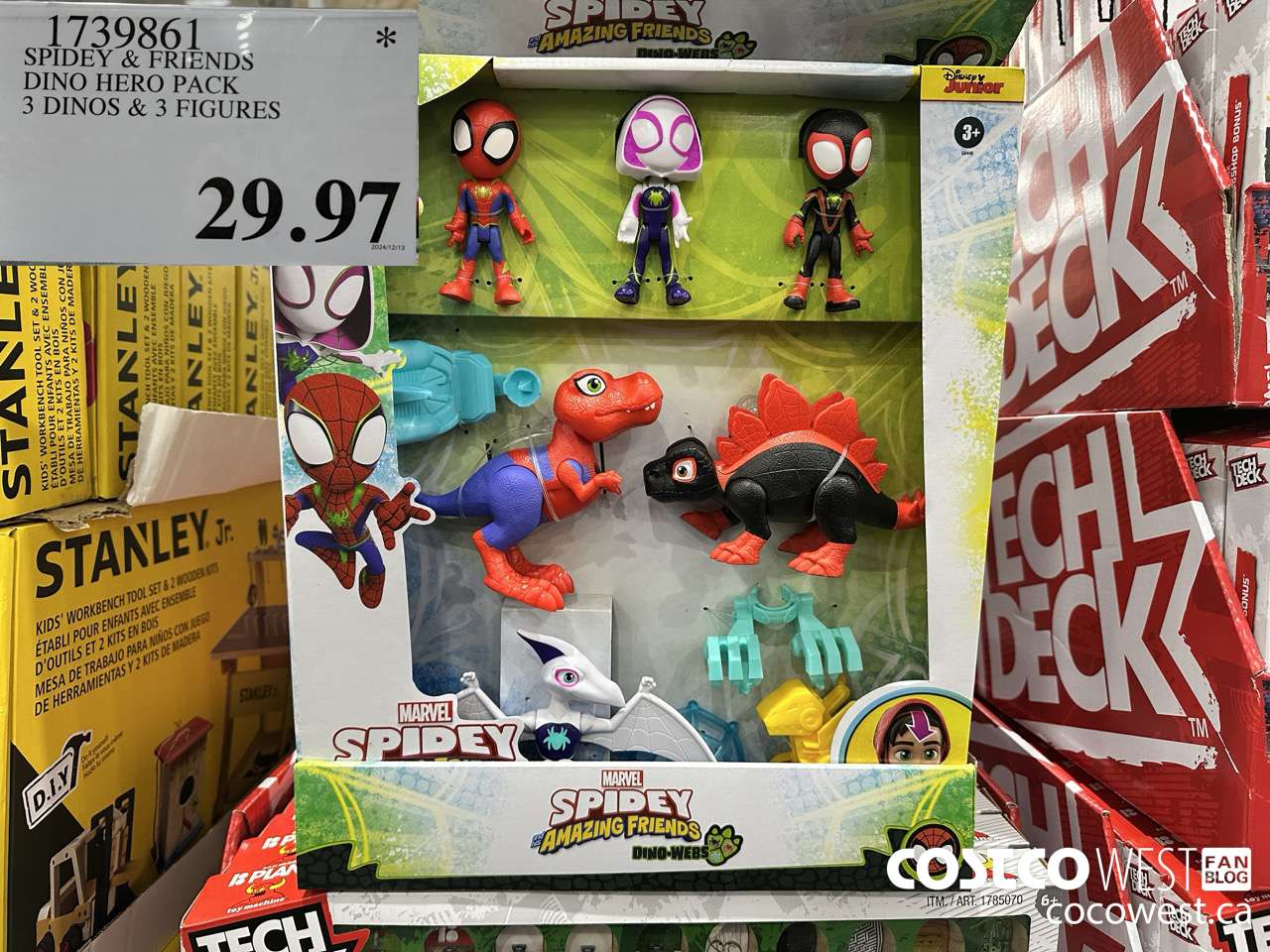 1739861 SPIDEY & FRIENDS DINO HERO PACK 3 DINOS & 3 FIGURES $29.97