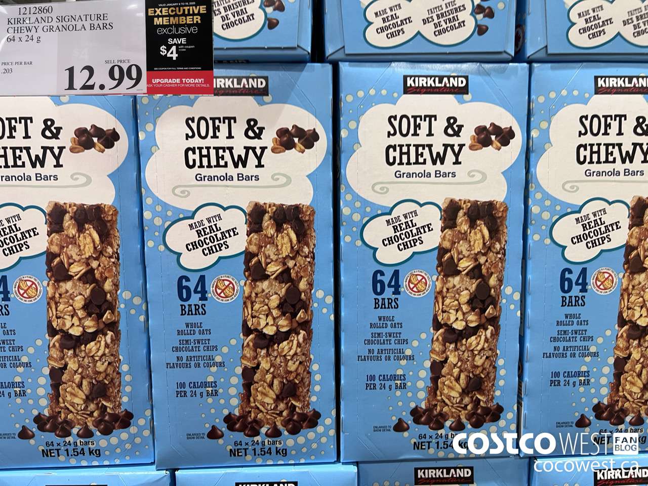 1212860 KIRKLAND SIGNATURE CHEWY GRANOLA BARS 64 X 24 G ($4.00 INSTANT SAVINGS EXPIRES ON 2025-01-19) $8.99