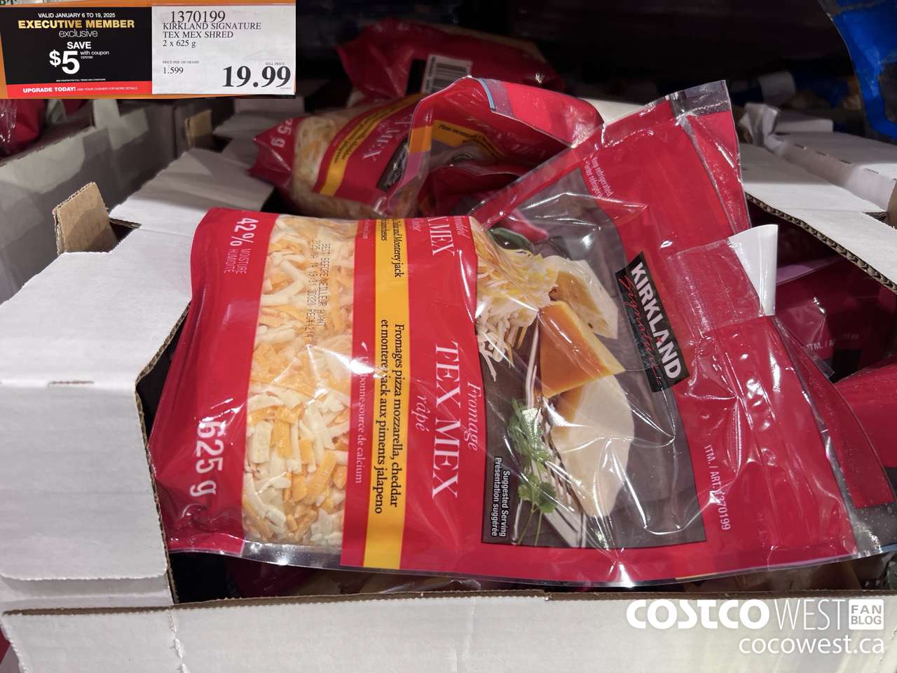 1370199 KIRKLAND SIGNATURE TEX MEX SHRED 2 x 625 g ($5.00 INSTANT SAVINGS EXPIRES ON 2025-01-19) $14.99