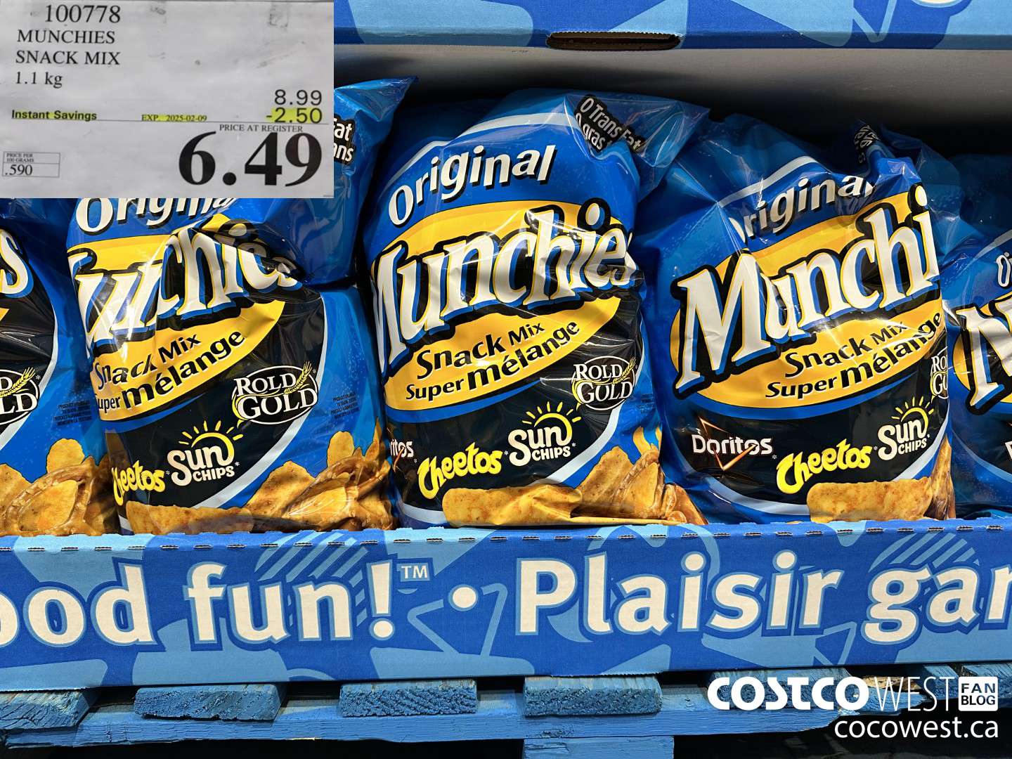 100778 MUNCHIES SNACK MIX 1.1 kg ($2.50 INSTANT SAVINGS EXPIRES ON 2025-02-09) $6.49