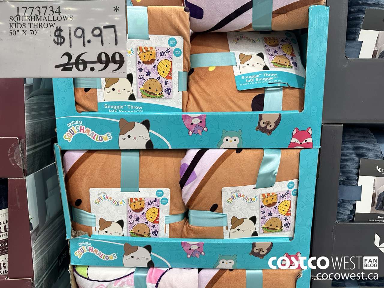 1773734 SQUISHMALLOWS KIDS THROW 50