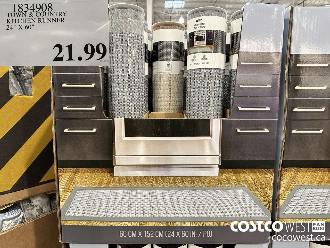 1834908 TOWN & COUNTRY KITCHEN RUNNER 24