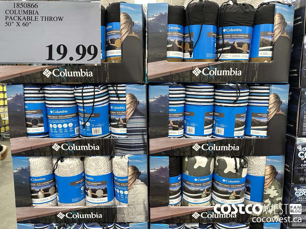 1850866 COLUMBIA PACKABLE THROW 50