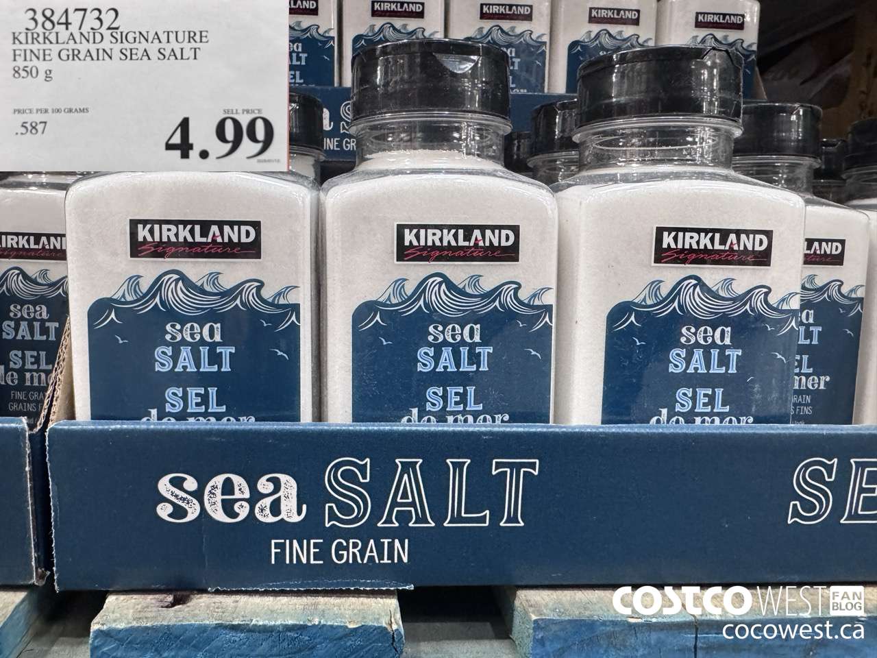 384732 KIRKLAND SIGNATURE FINE GRAIN SEA SALT 850 g $4.99