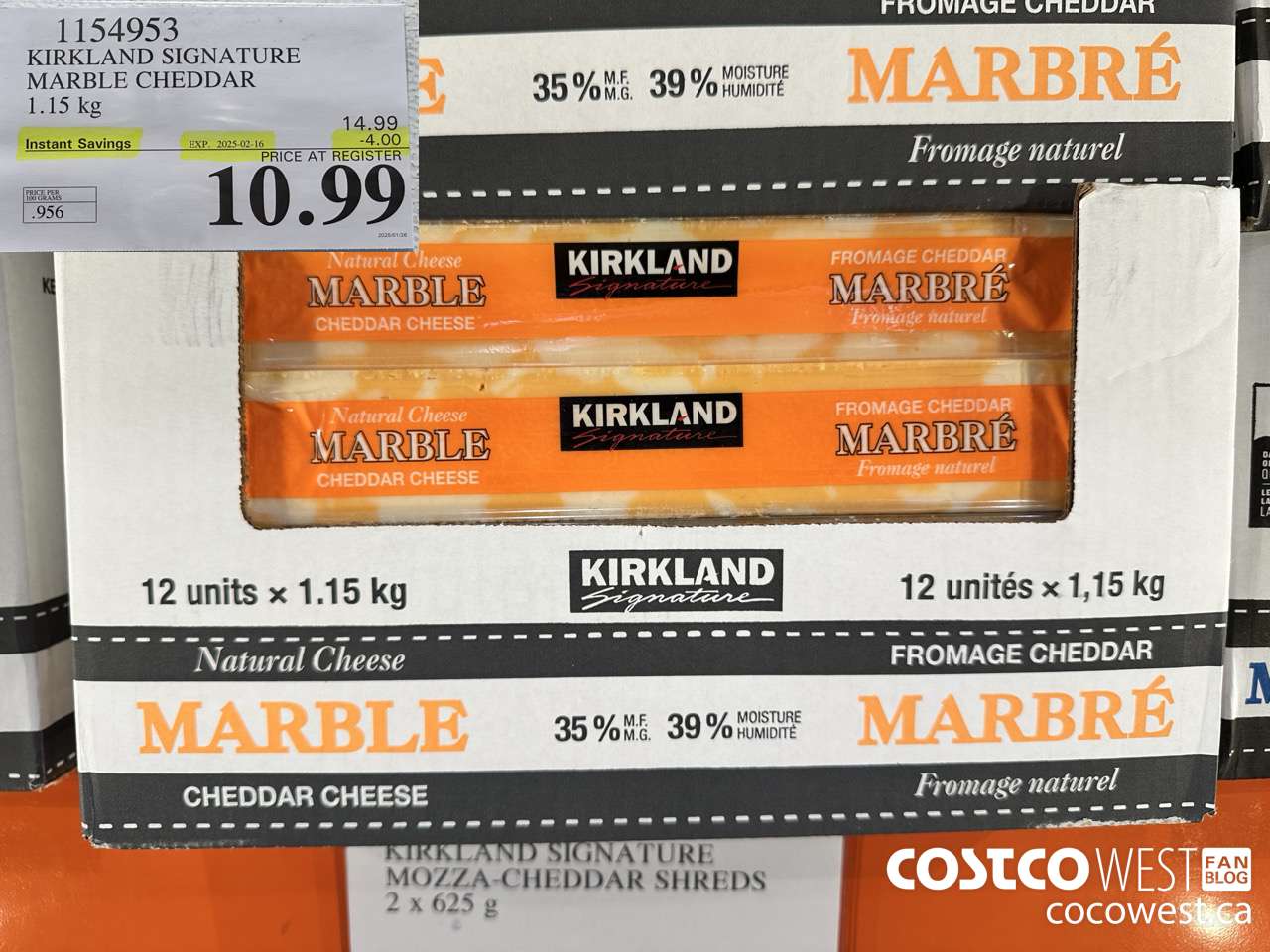 1154953 KIRKLAND SIGNATURE MARBLE CHEDDAR 1.15 KG ($4.00 INSTANT SAVINGS EXPIRES ON 2025-02-16) $10.99