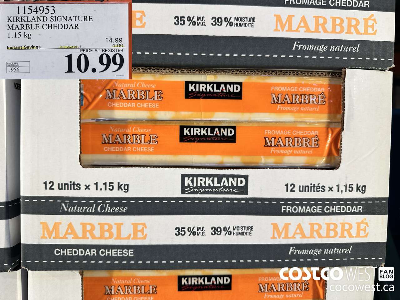 1154953 KIRKLAND SIGNATURE MARBLE CHEDDAR 1.15 KG ($4.00 INSTANT SAVINGS EXPIRES ON 2025-02-16) $10.99