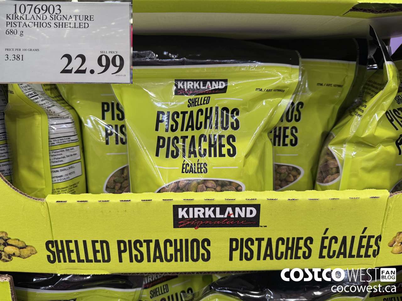 1076903 KIRKLAND SIGNATURE PISTACHIOS SHELLED 680G $22.99