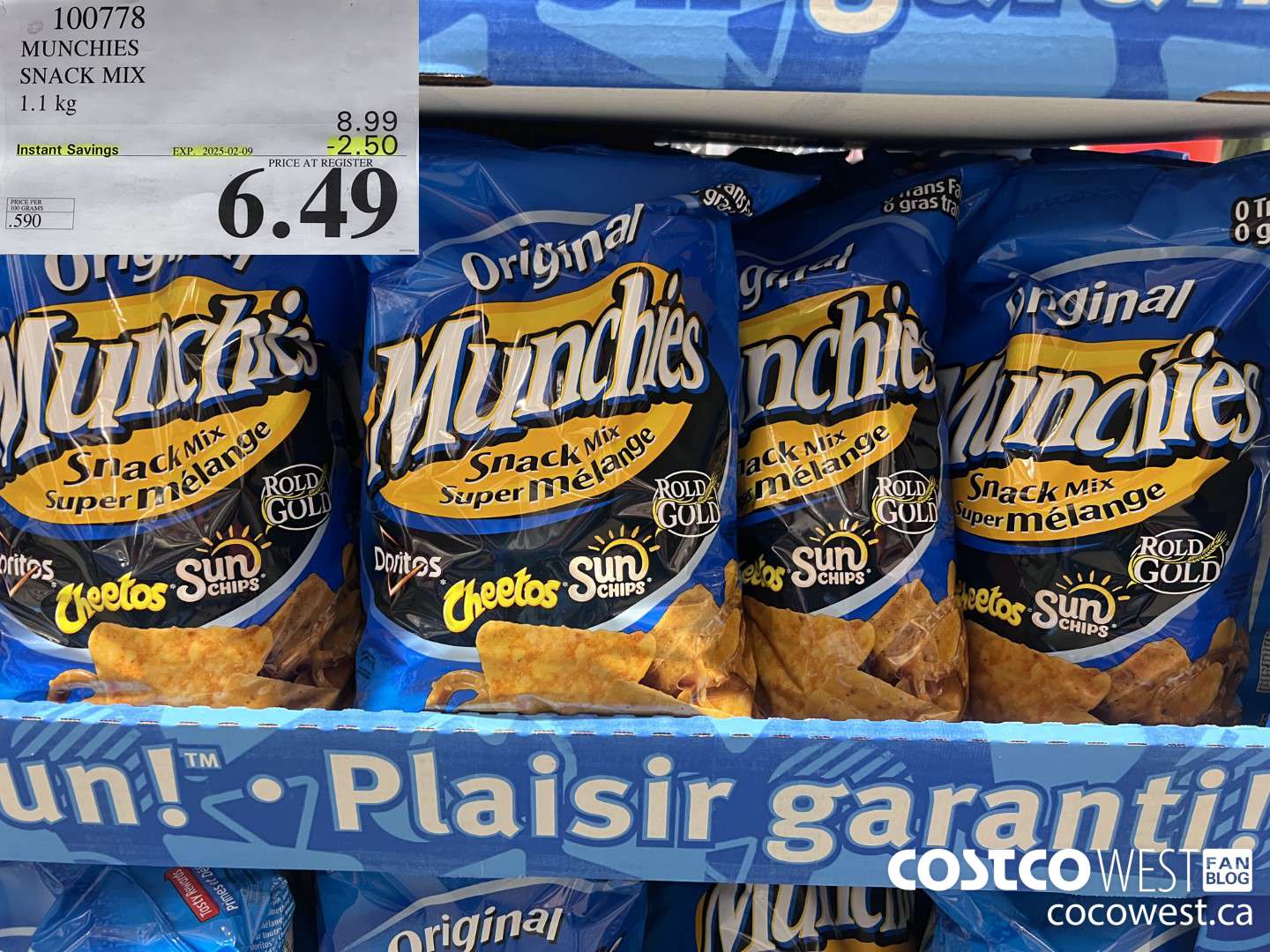 100778 MUNCHIES SNACK MIX 1.1 kg ($2.50 INSTANT SAVINGS EXPIRES ON 2025-02-09) $6.49