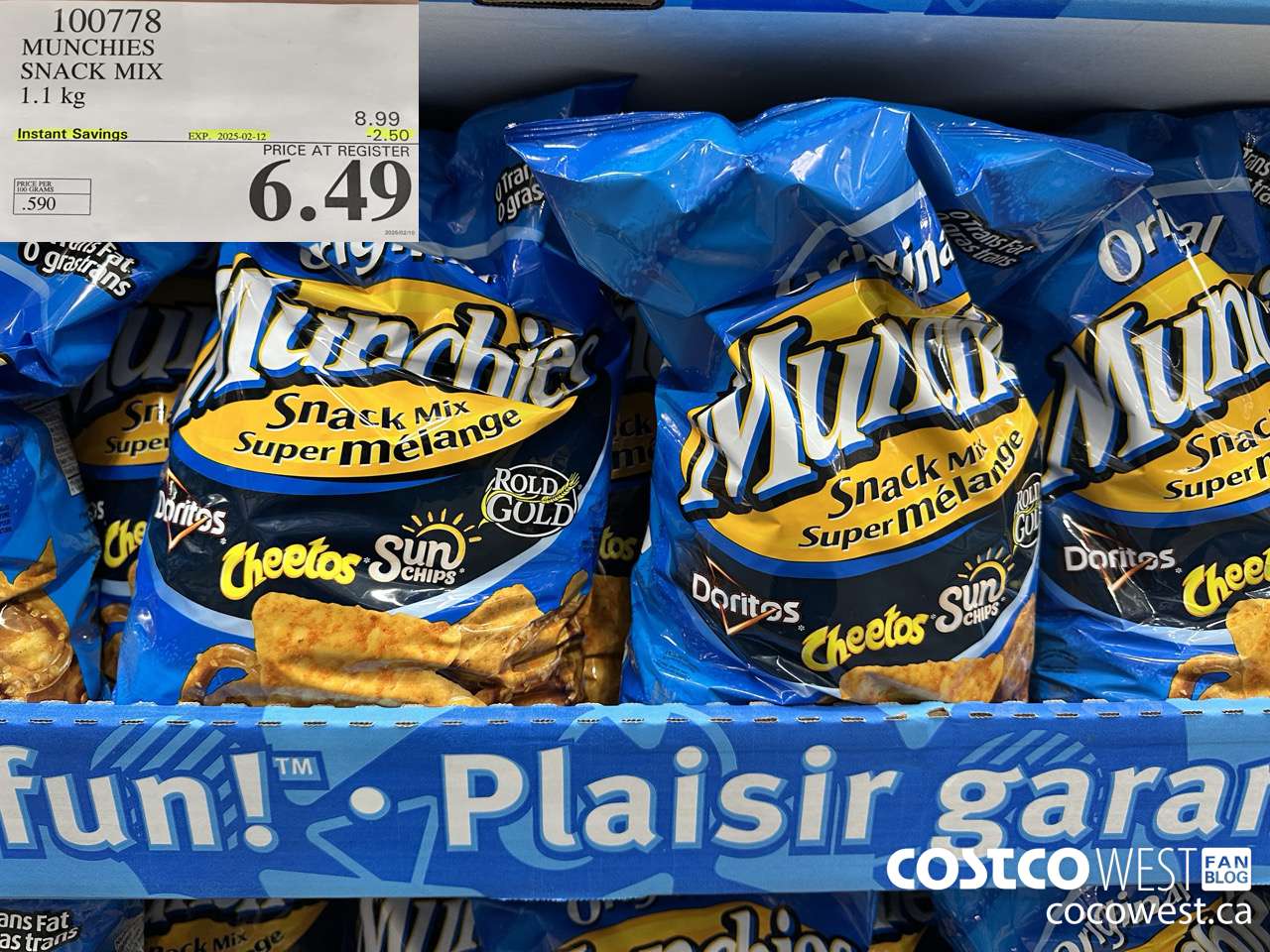 100778 MUNCHIES SNACK MIX 1.1 kg ($2.50 INSTANT SAVINGS EXPIRES ON 2025-02-12) $6.49