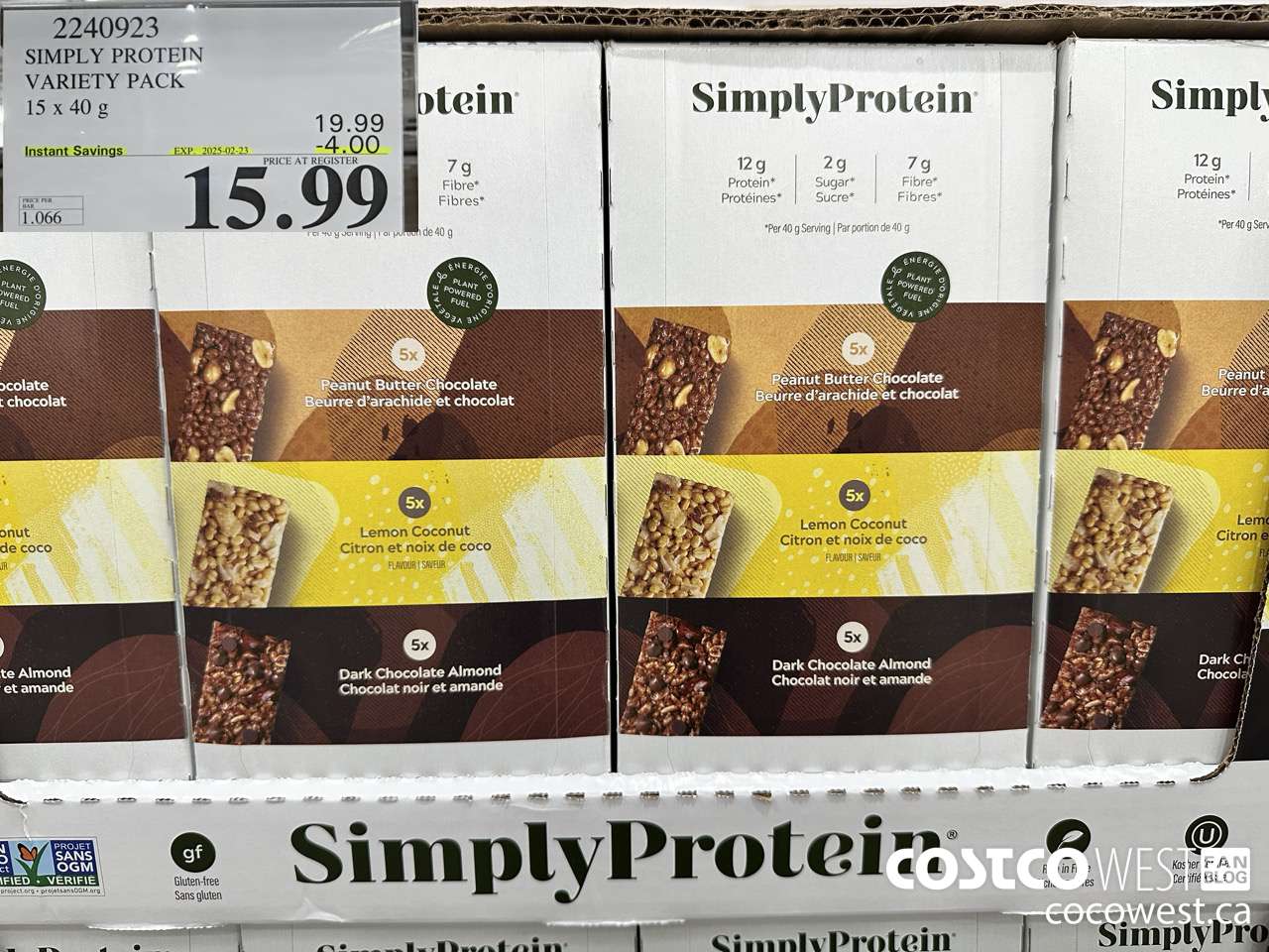 2240923 THE SIMPLY BAR PROTEIN BARS 15 x 40 g ($4.00 INSTANT SAVINGS EXPIRES ON 2025-02-23) $15.99