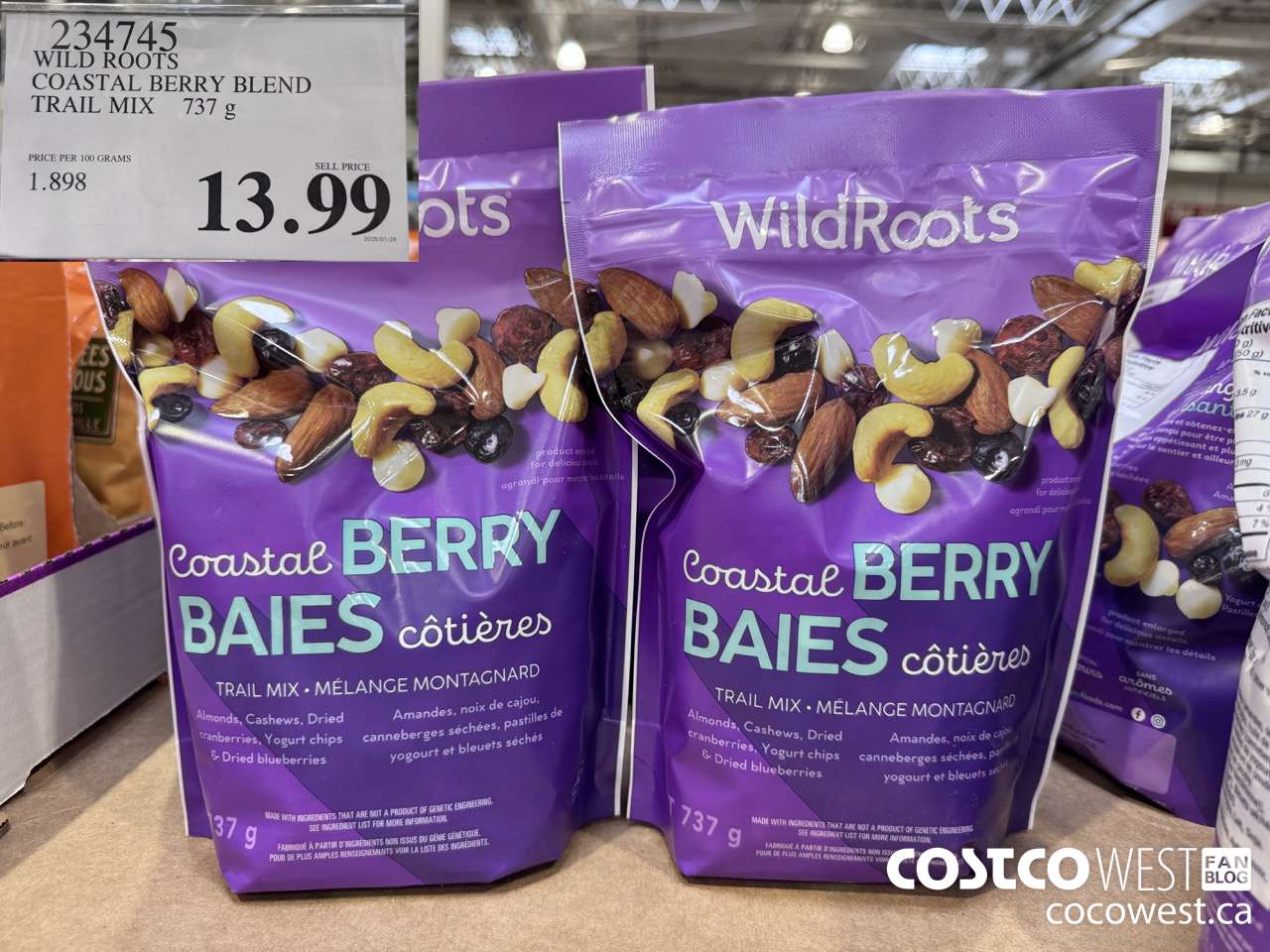 234745 WILD ROOTS COASTAL BERRY BLEND TAIL MIX 737 G $13.99