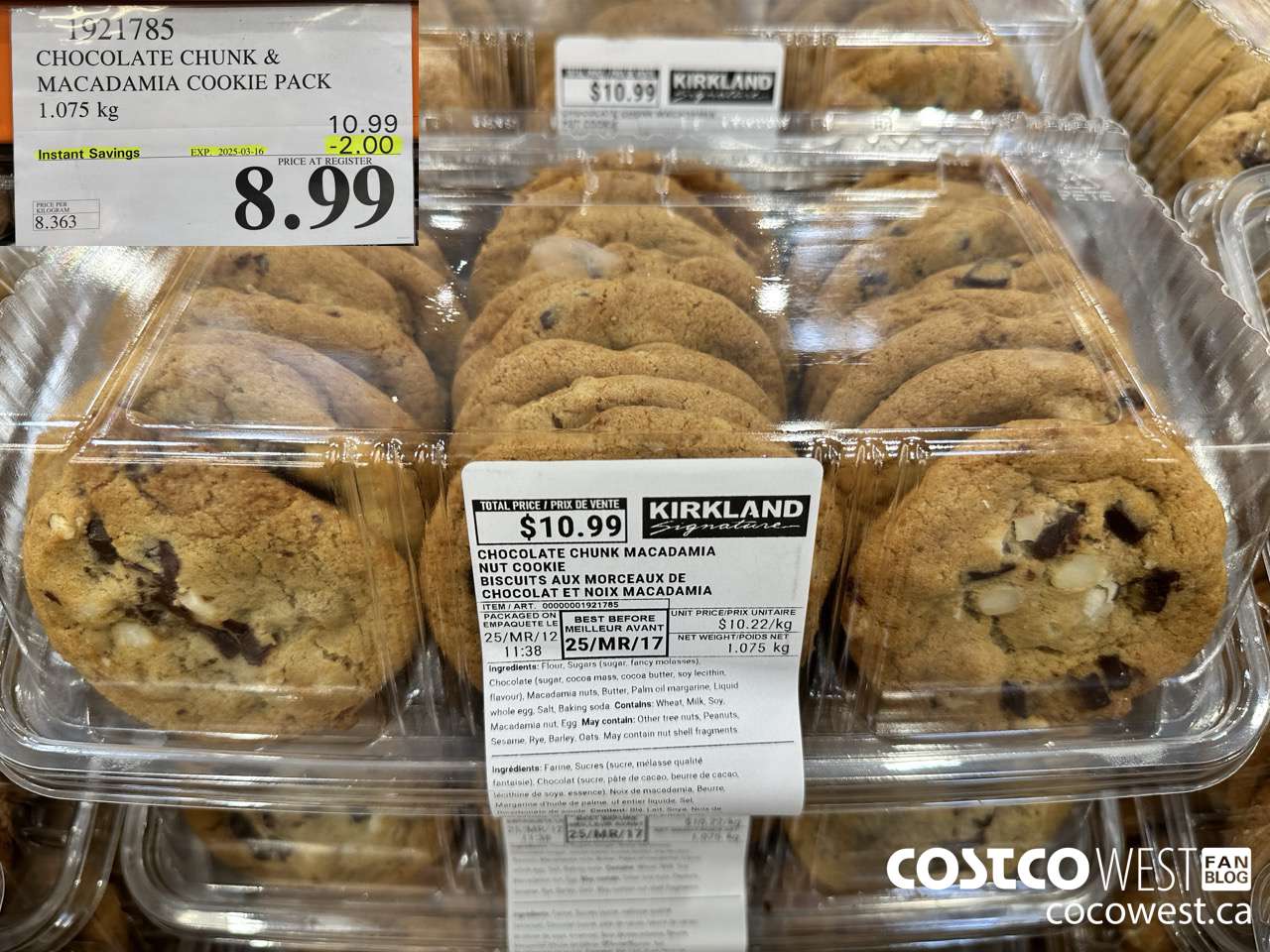 1921785 CHOCOLATE CHUNK & MACADAMIA COOKIE PACK 1.075KG ($2.00 INSTANT SAVINGS EXPIRES ON 2025-03-16) $8.99