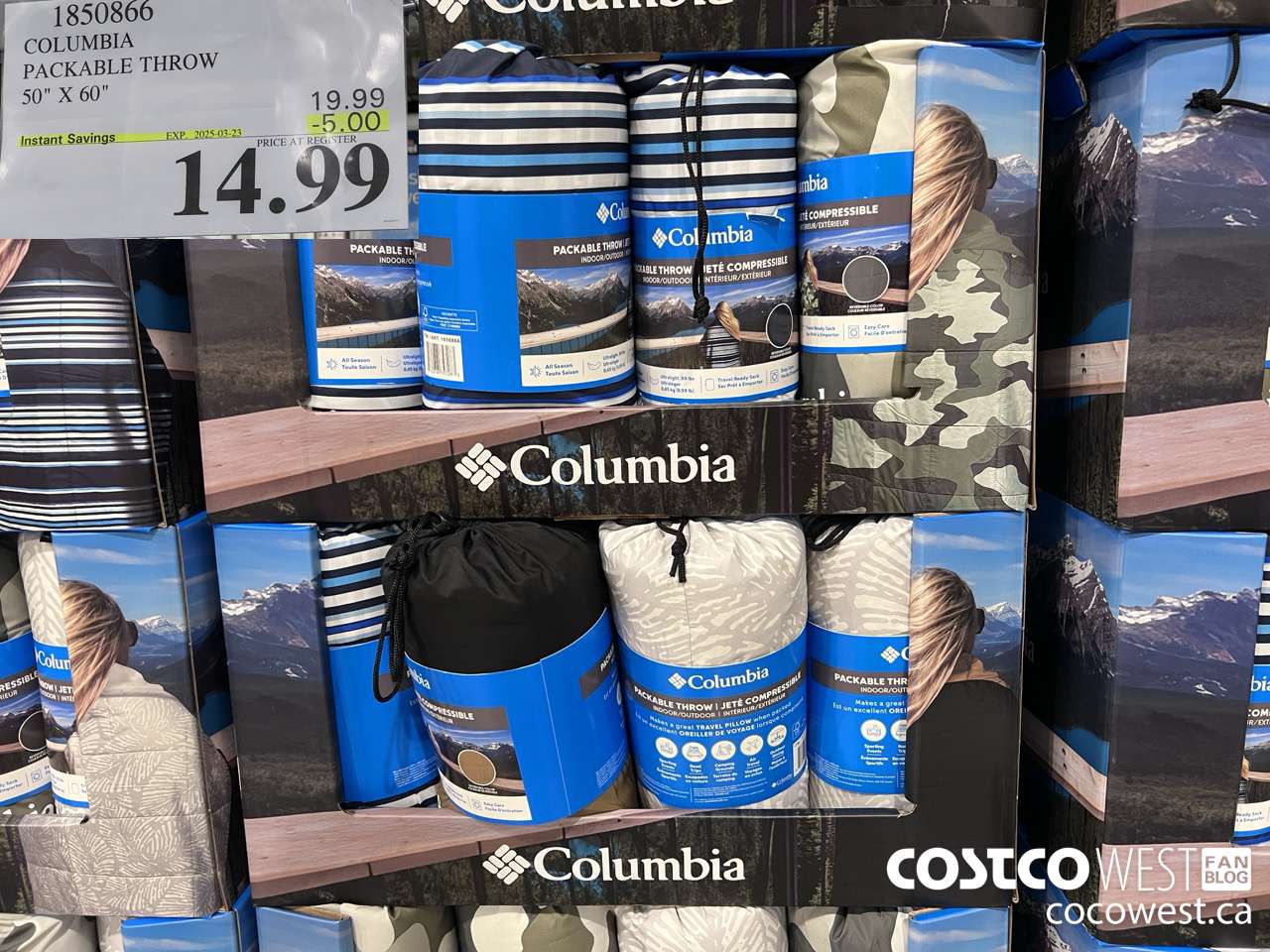 1850866 COLUMBIA PACKABLE THROW 50