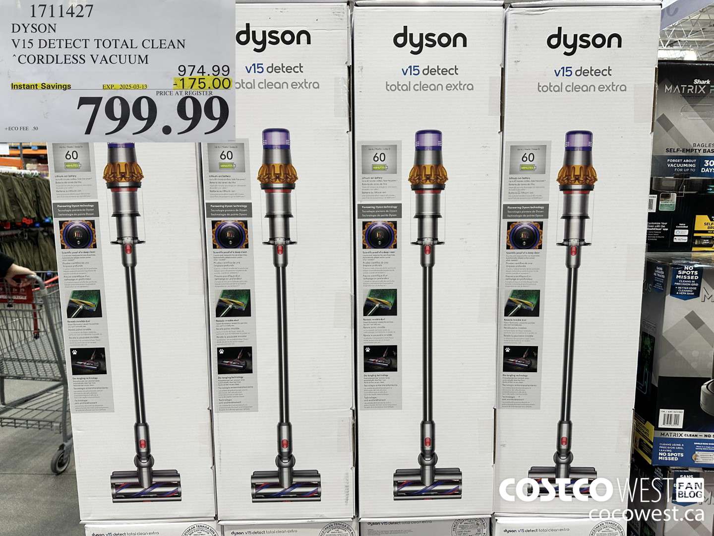 1711427 DYSON V15 DETECT TOTAL CLEAN EXTRA STICK VACUUM ($175.00 INSTANT SAVINGS EXPIRES ON 2025-03-13) $799.99