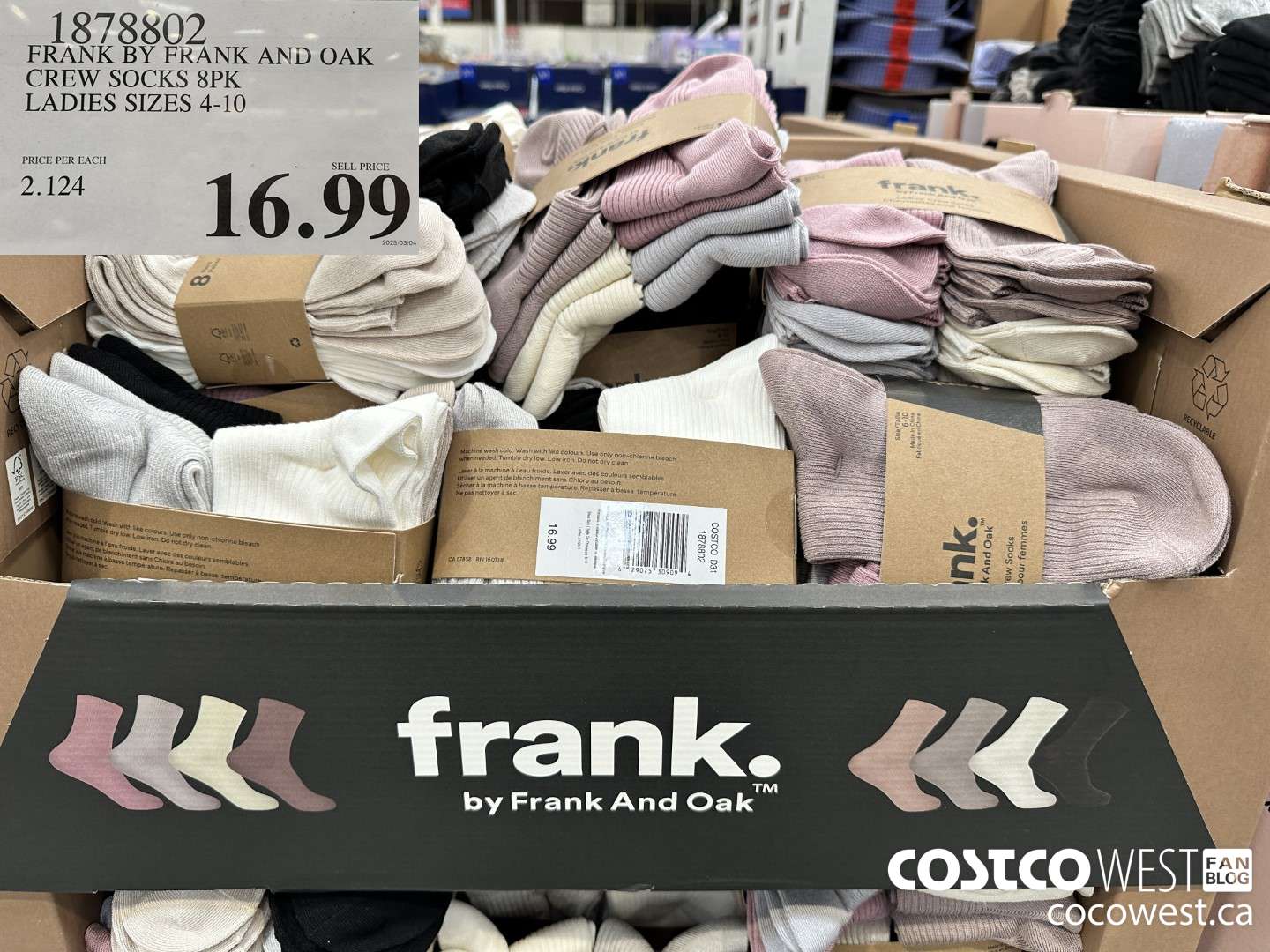 1878802 FRANK BY FRANK AND OAK CREW SOCKS 8PK LADIES SIZES 4-10 $16.99