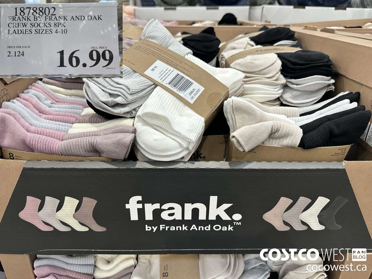 1878802 FRANK BY FRANK AND OAK CREW SOCKS 8PK LADIES SIZES 4-10 $16.99