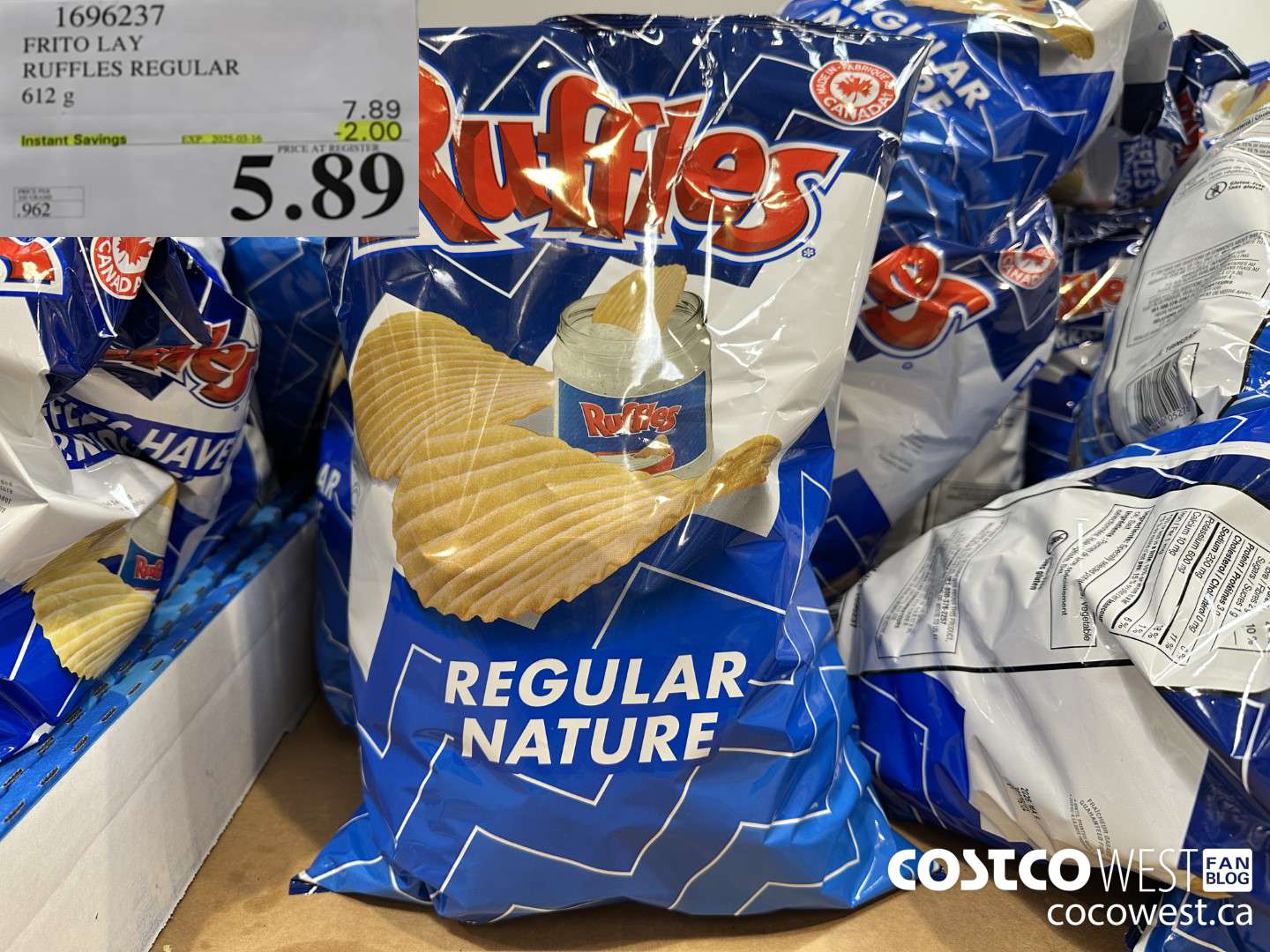 1696237 FRITO LAY RUFFLES REGULAR 612 G ($2.00 INSTANT SAVINGS EXPIRES ON 2025-03-16) $5.89