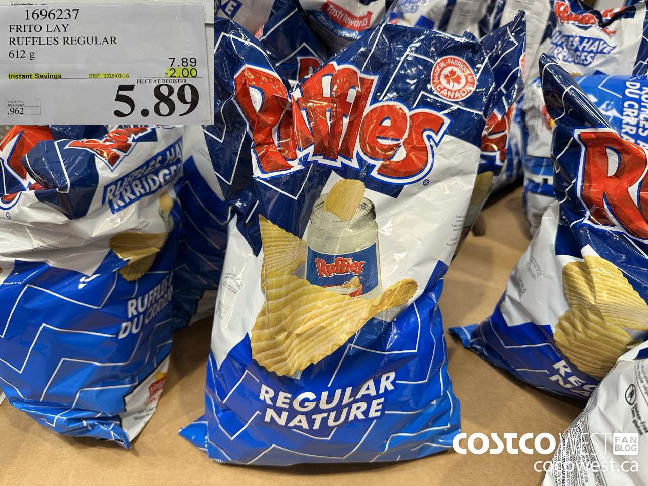 1696237 FRITO LAY RUFFLES REGULAR 612 G ($2.00 INSTANT SAVINGS EXPIRES ON 2025-03-16) $5.89