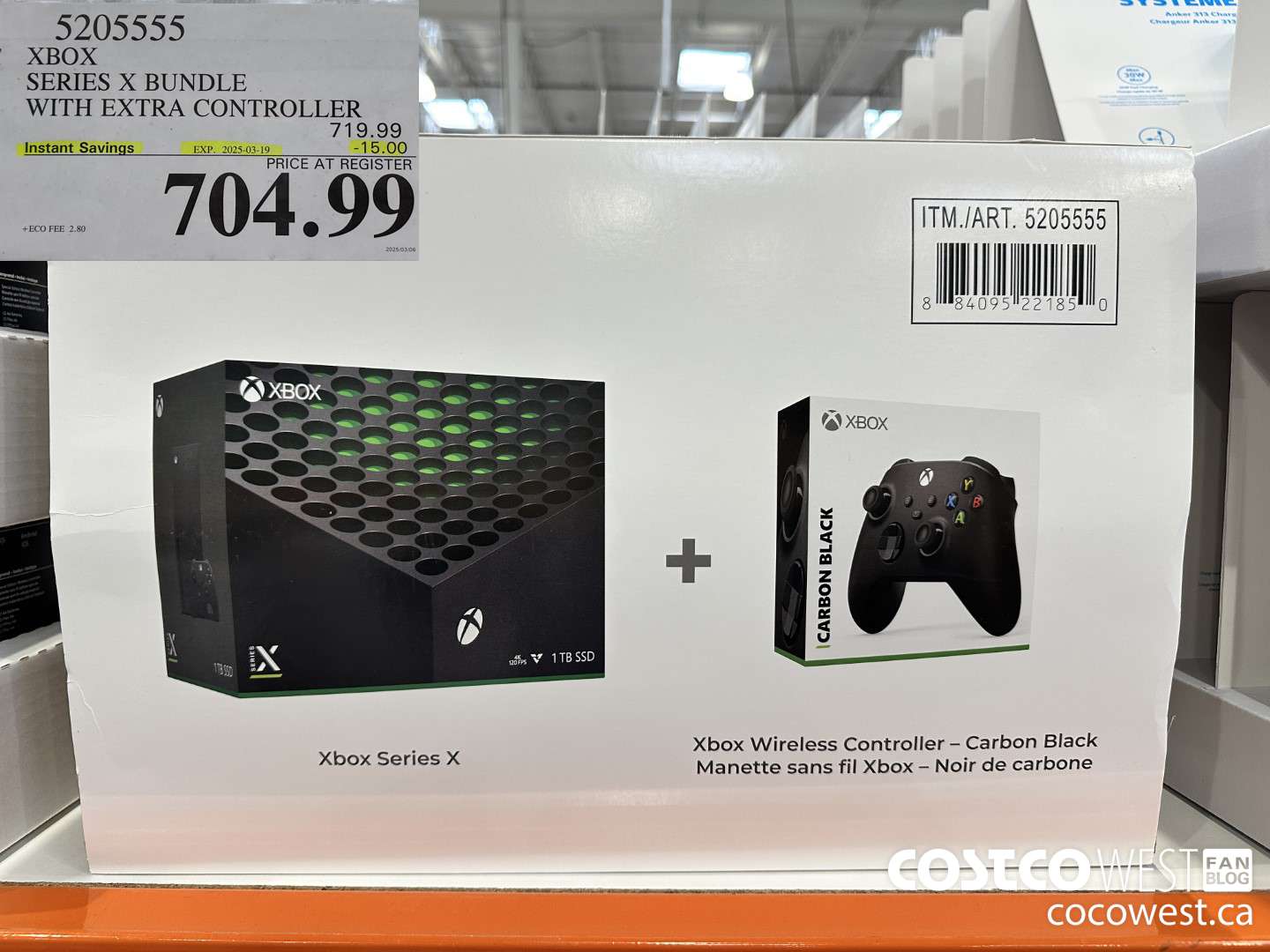 5205555 XBOX SERIES X BUNDLE WITH EXTRA CONTROLLER ($15.00 INSTANT SAVINGS EXPIRES ON 2025-03-19) $704.99