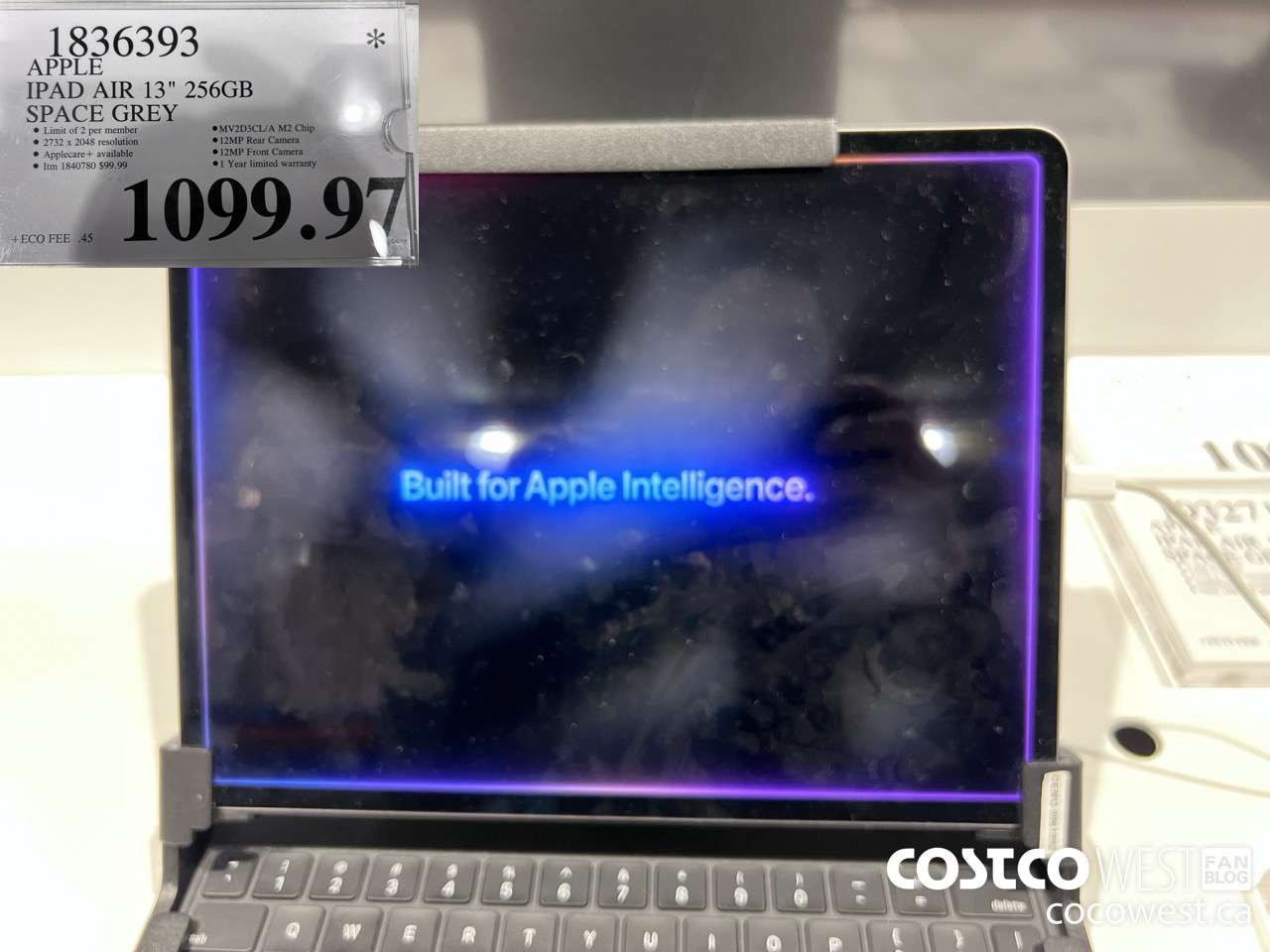 1836393 APPLE IPAD AIR 6TH GEN 256GB 13 IN SPACE GREY $1099.97