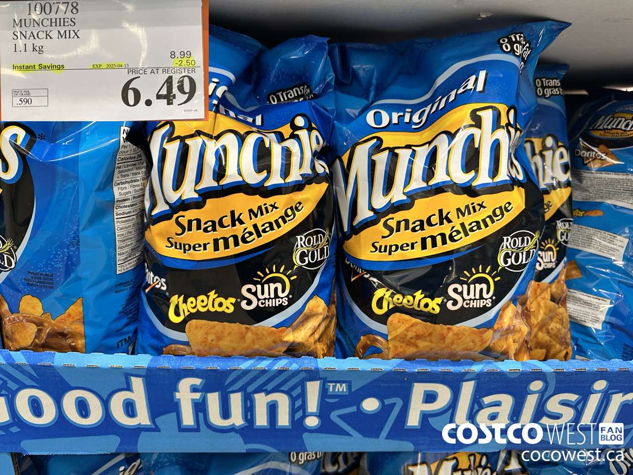 100778 MUNCHIES SNACK MIX 1.1 kg ($2.50 INSTANT SAVINGS EXPIRES ON 2025-04-13) $6.49