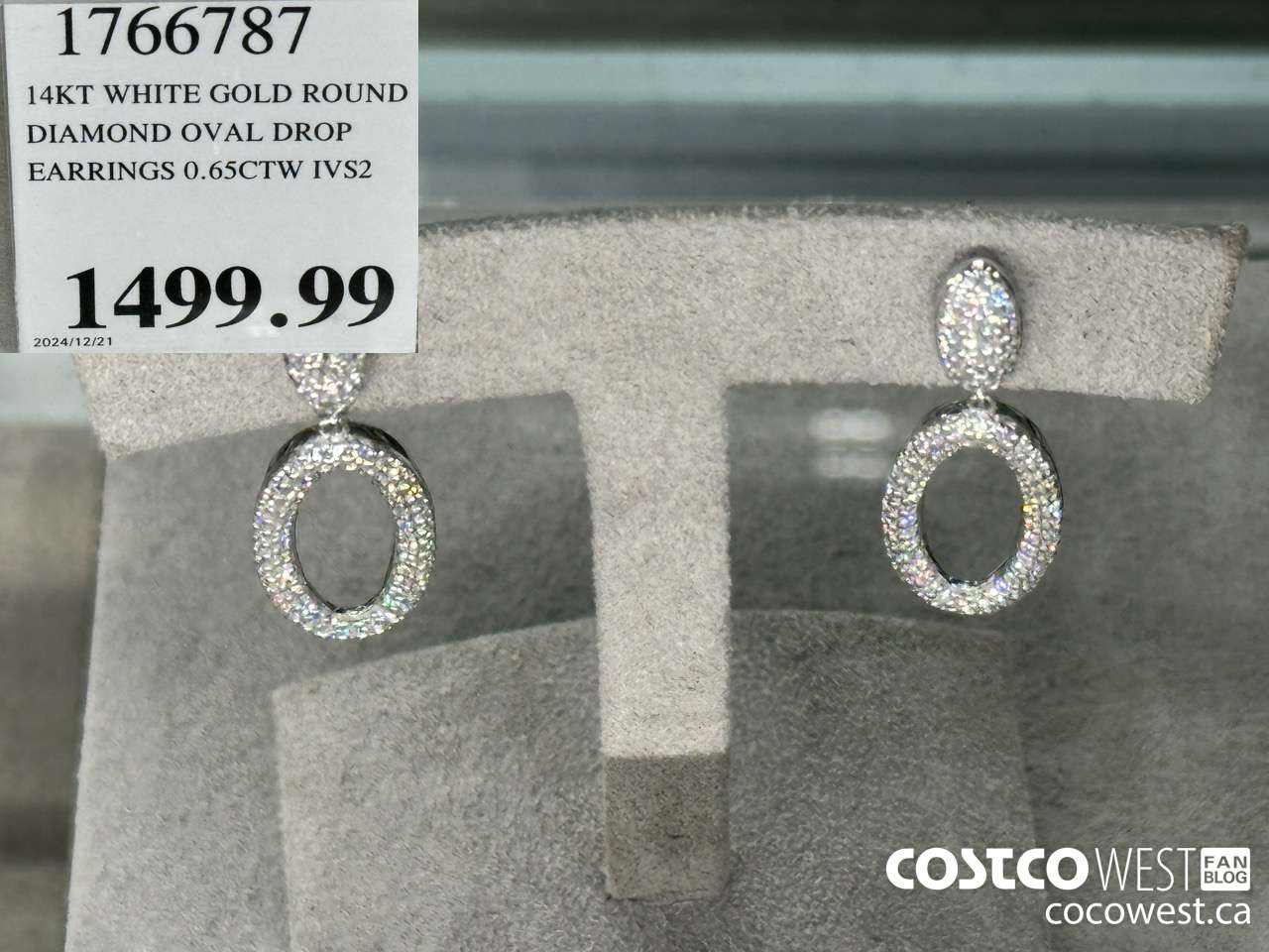 1766787 14KT WHITE GOLD ROUND DIAMOND OVAL DROP EARRINGS 0.65CTW IVS2 $1499.99