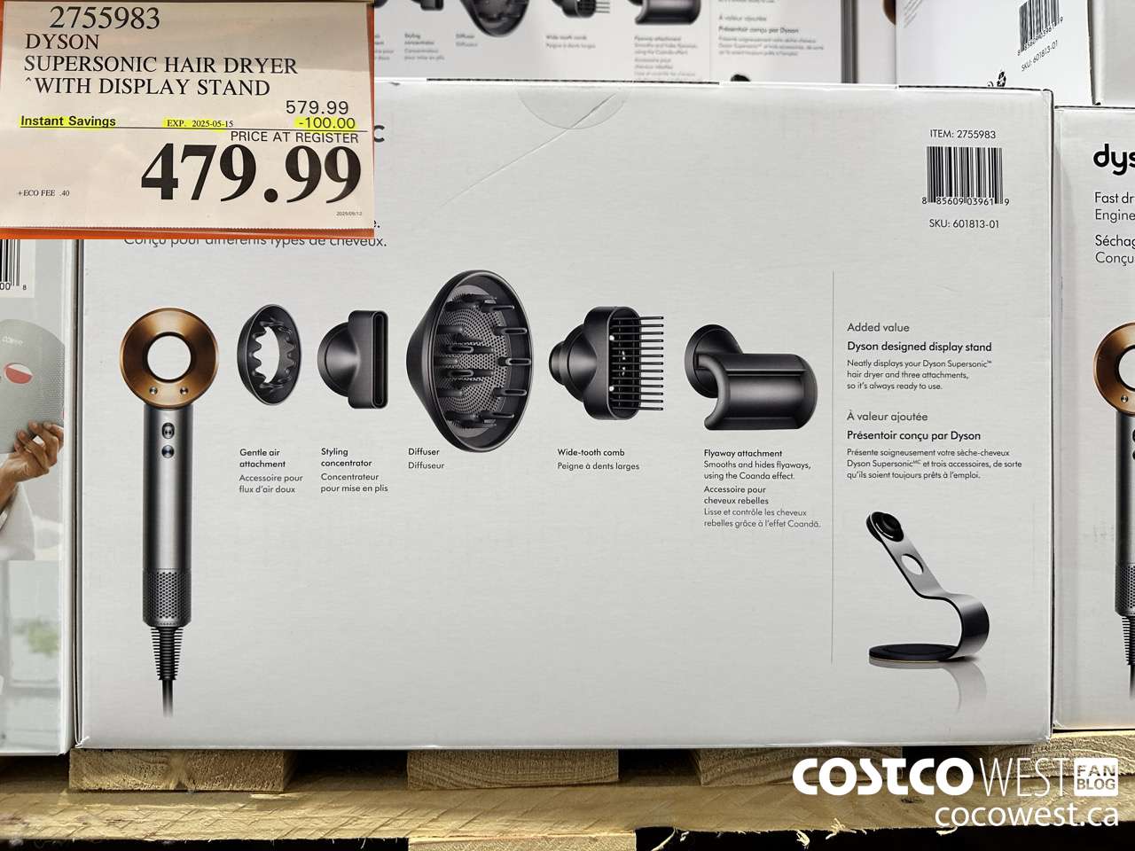 2755983 DYSON SUPERSONIC HAIR DRYER WITH DISPLAY STAND ($100.00 INSTANT SAVINGS EXPIRES ON 2025-05-15) $479.99