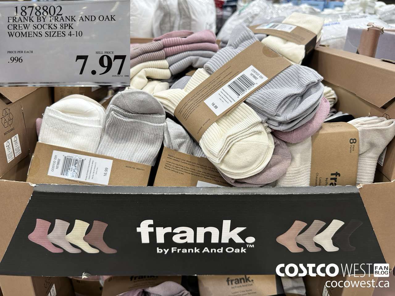 1878802 FRANK BY FRANK AND OAK CREW SOCKS 8PK LADIES SIZES 4-10 $7.97