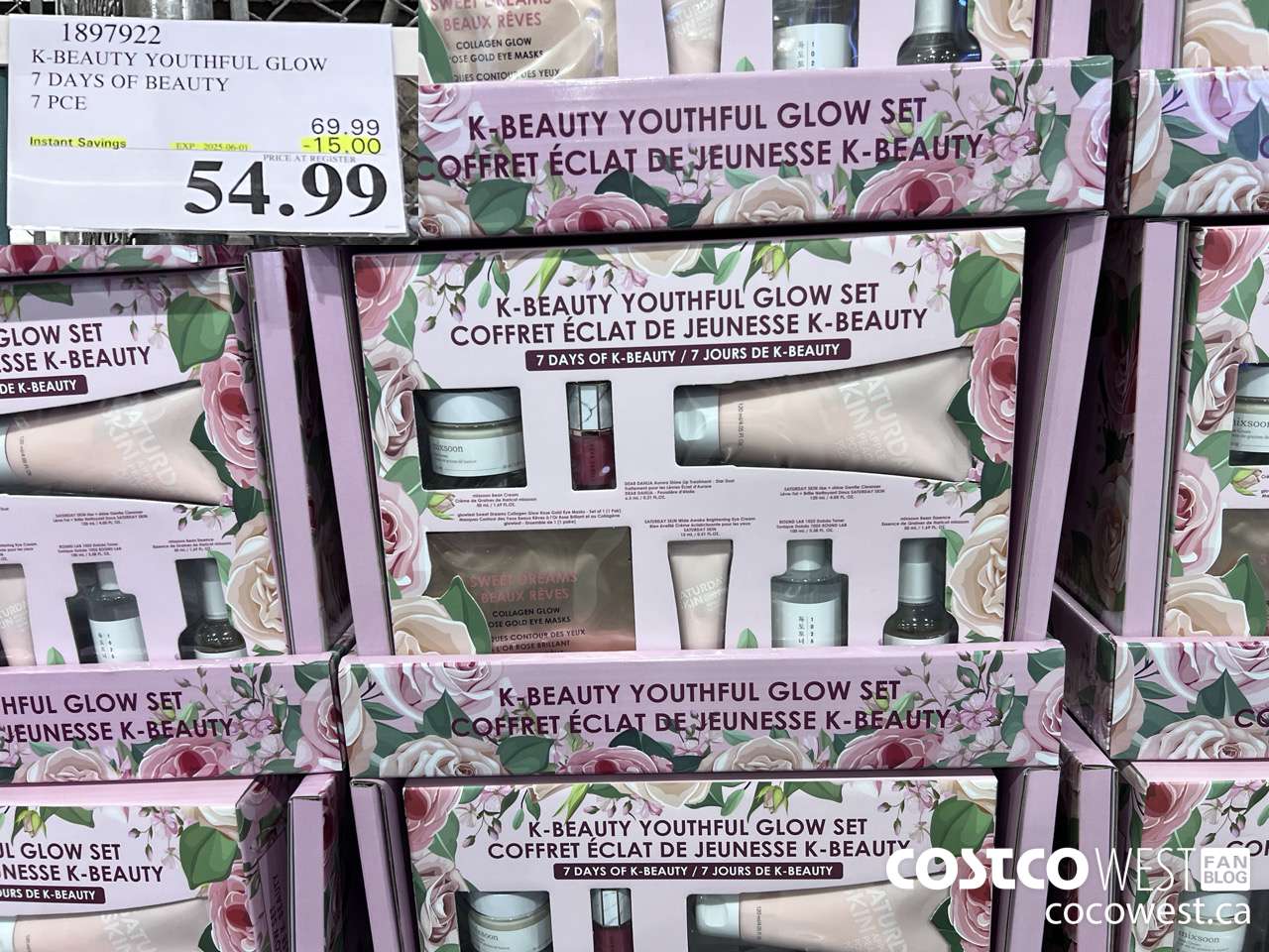 1897922 K-BEAUTY YOUTHFUL GLOW 7 DAYS OF BEAUTY 7 PCE ($15.00 INSTANT SAVINGS EXPIRES ON 2025-06-01) $54.99